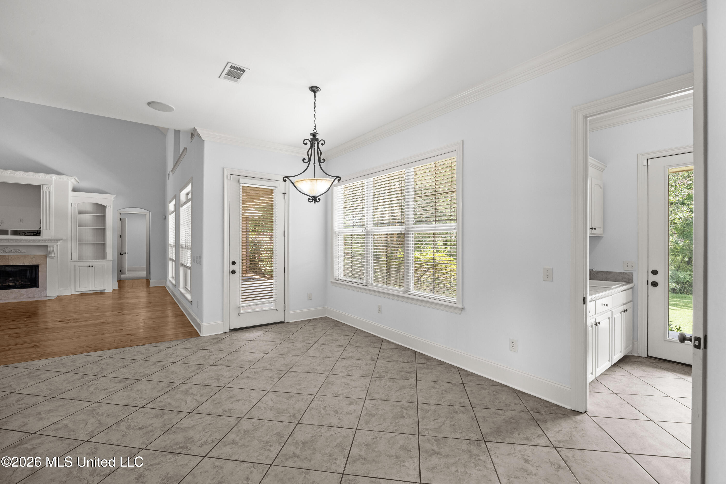 116 Cherry Rose Trail Property Photo 17