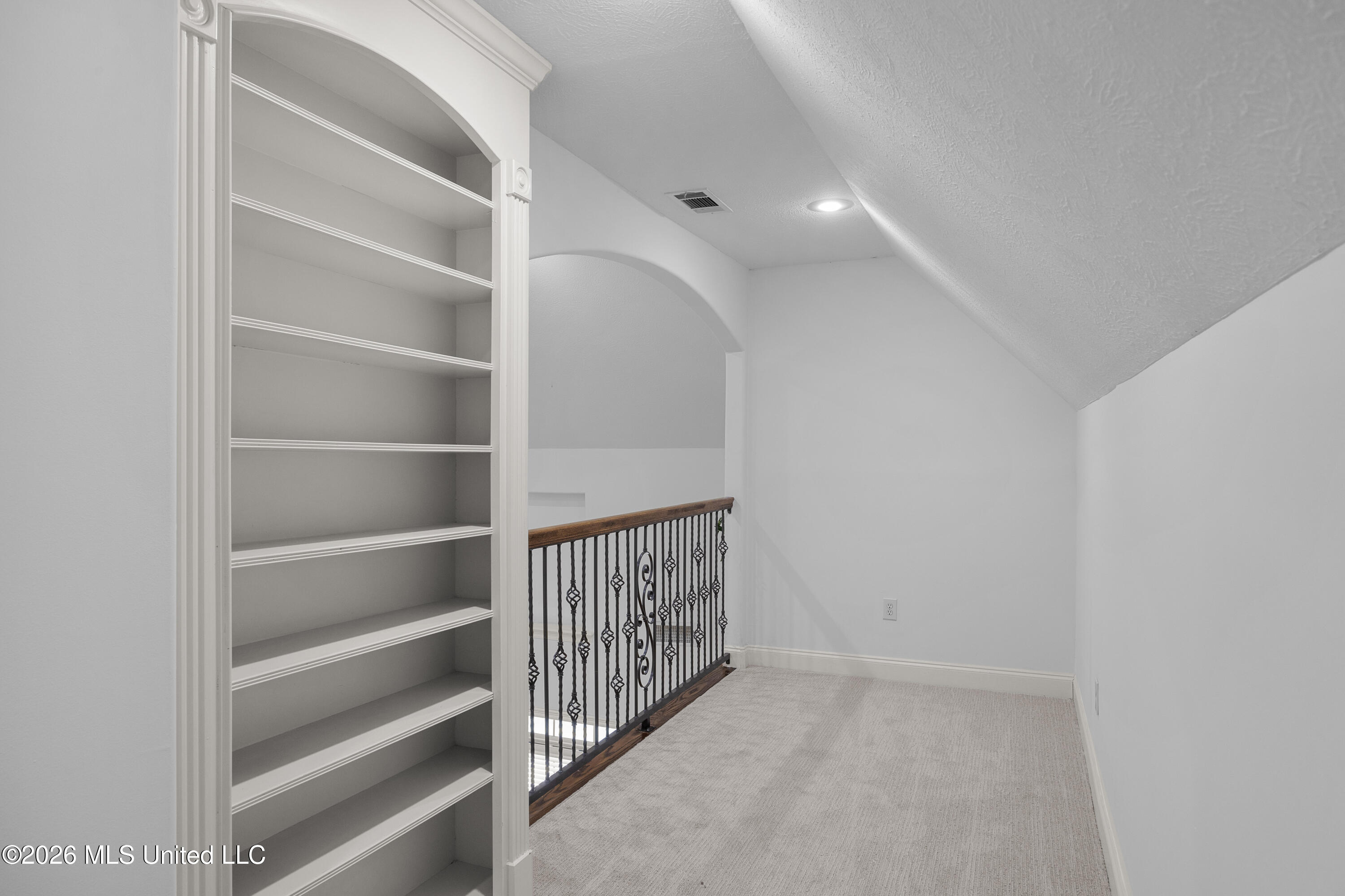 116 Cherry Rose Trail Property Photo 33