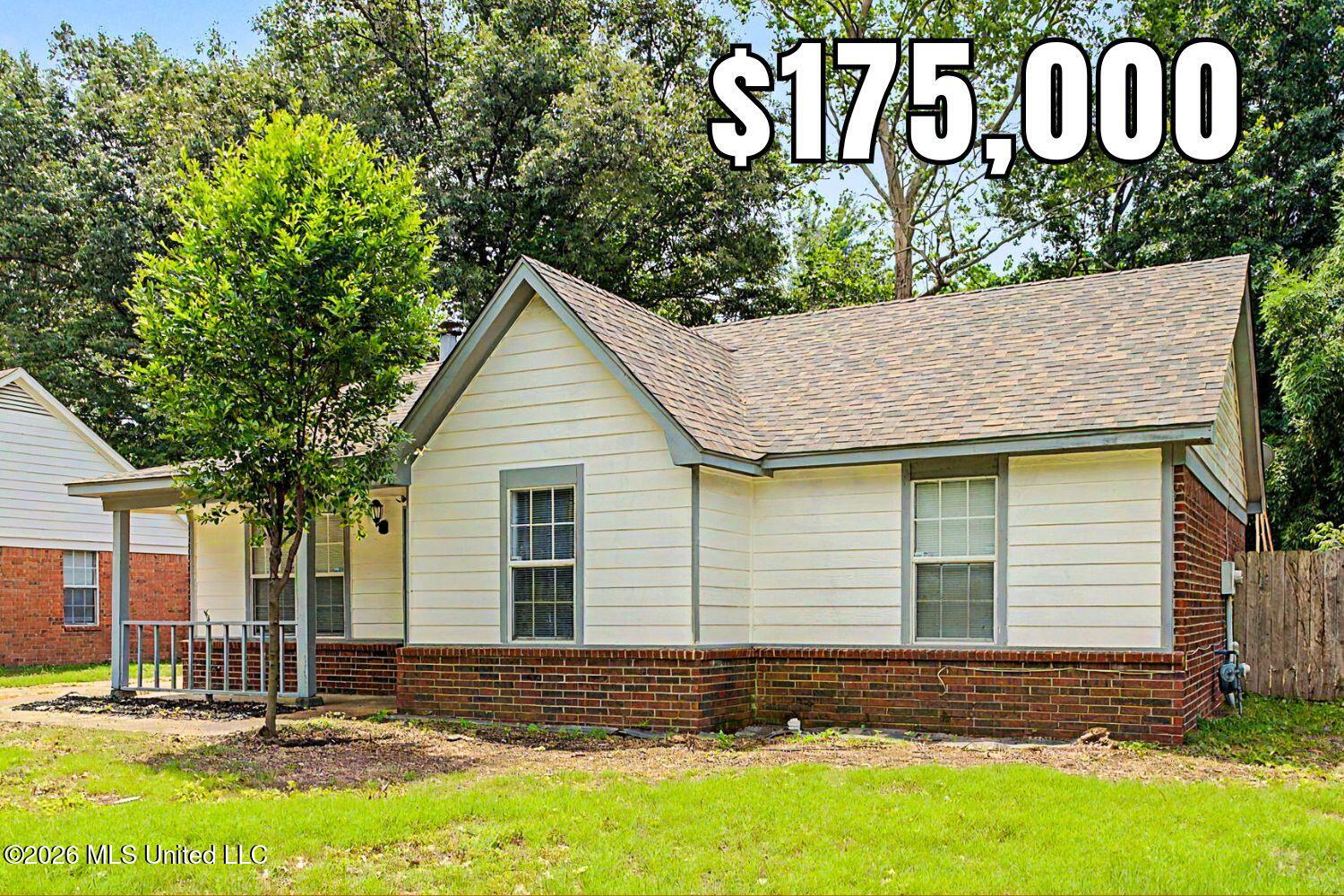 5871 Shannon Drive Property Photo 1