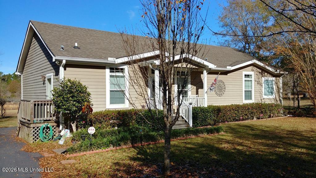 7019 Tarpon Lane Property Photo 1