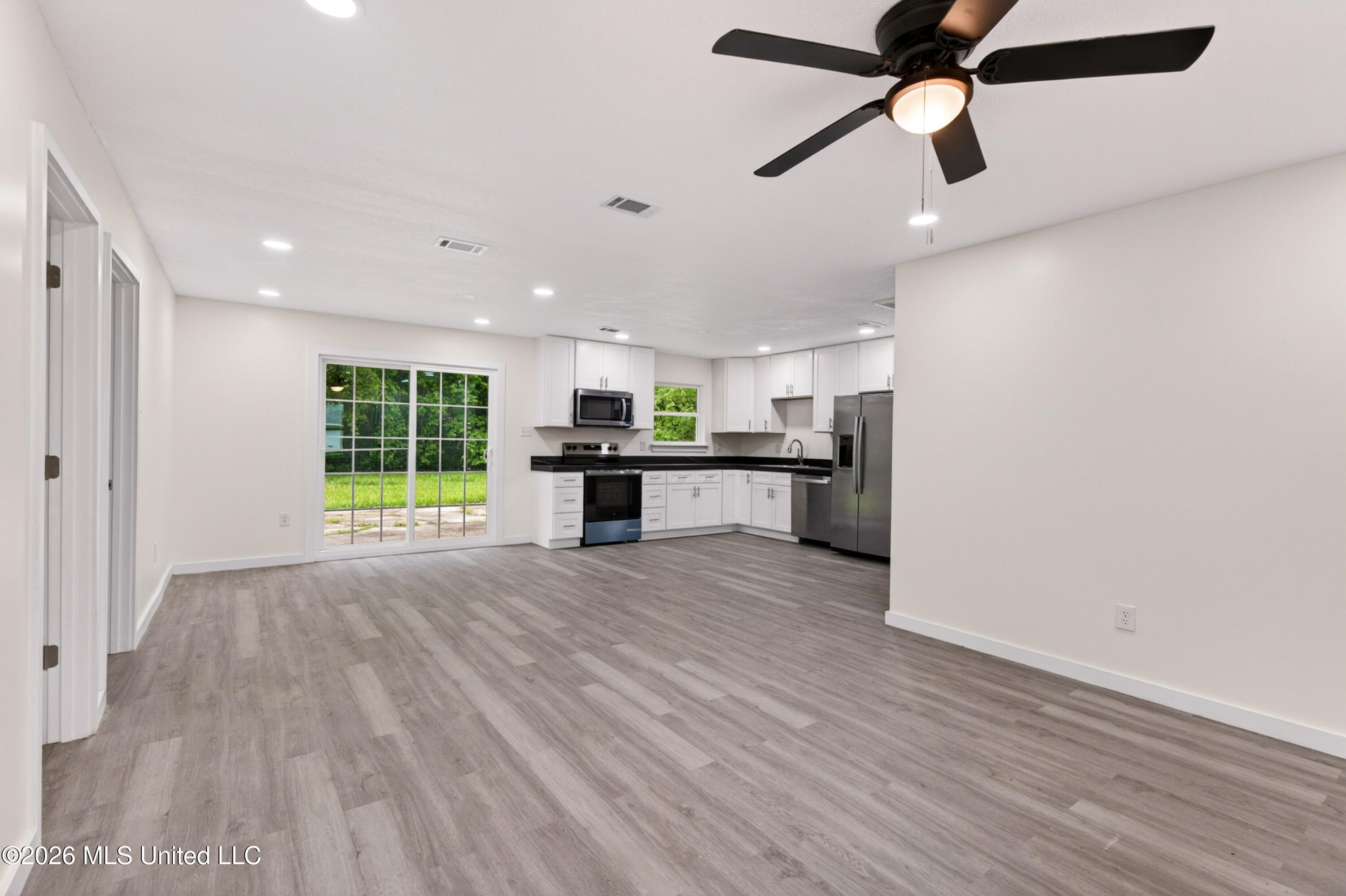 116 Imilda Drive Property Photo 2