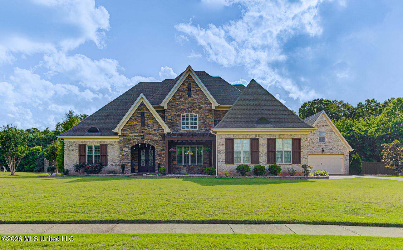4417 Dawkins Farm Drive Property Photo 1
