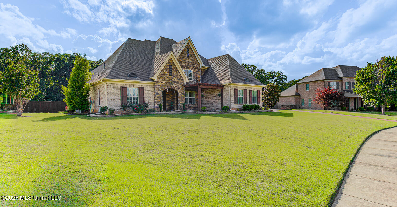 4417 Dawkins Farm Drive Property Photo 2