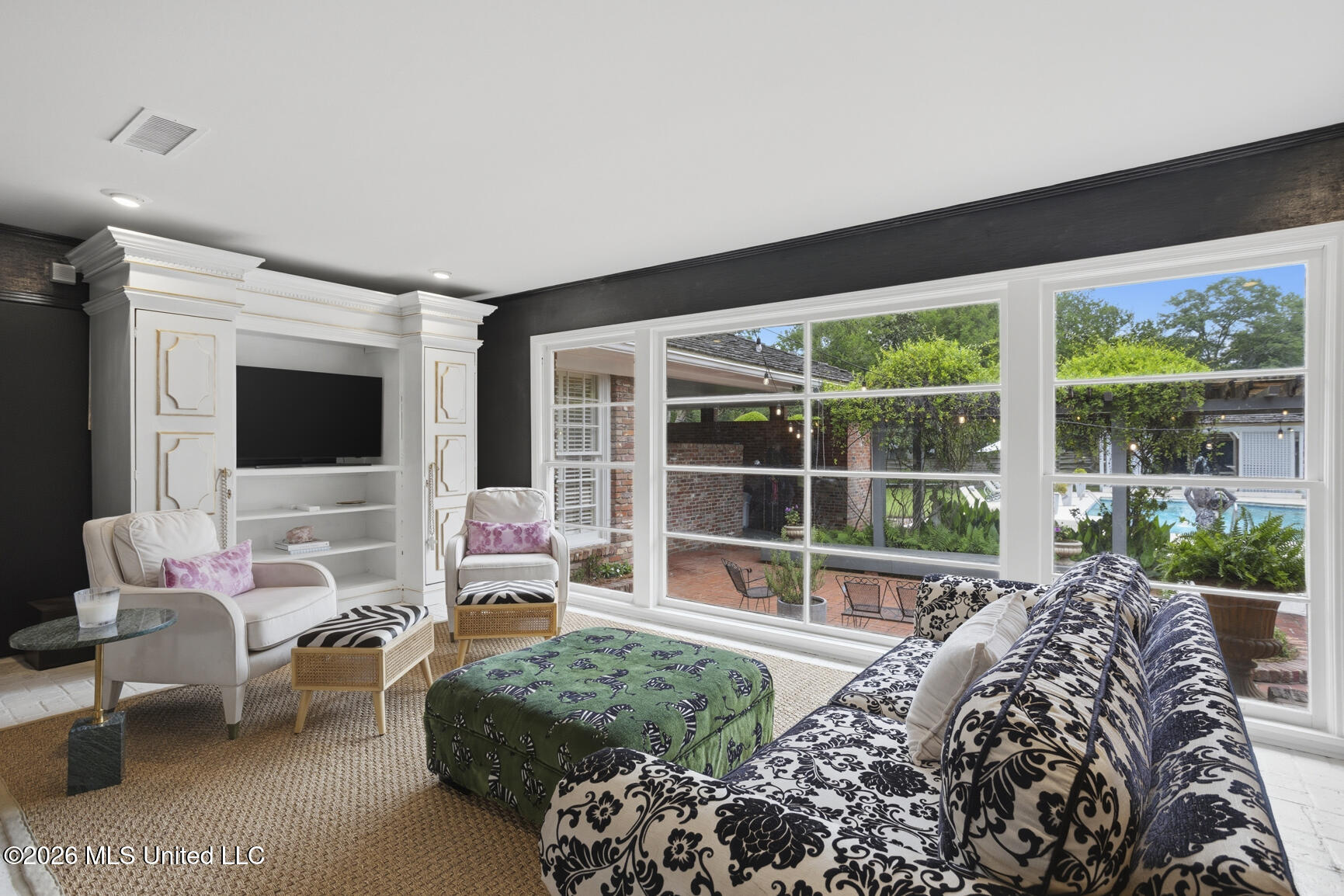 3702 Old Canton Road Property Photo 10