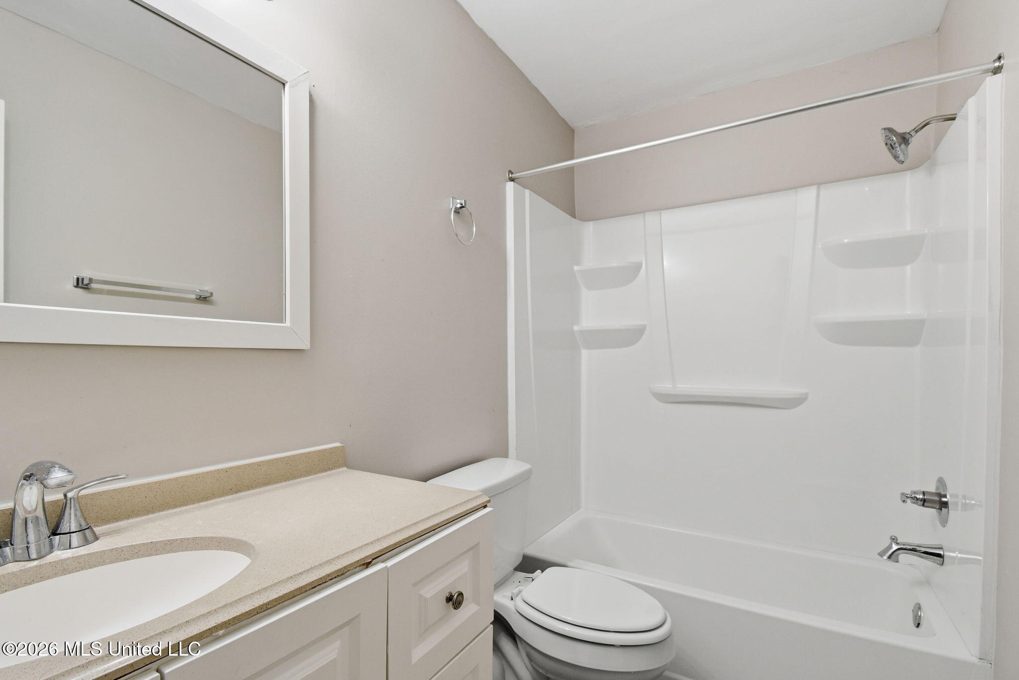 5870 Garden Walk Property Photo 21