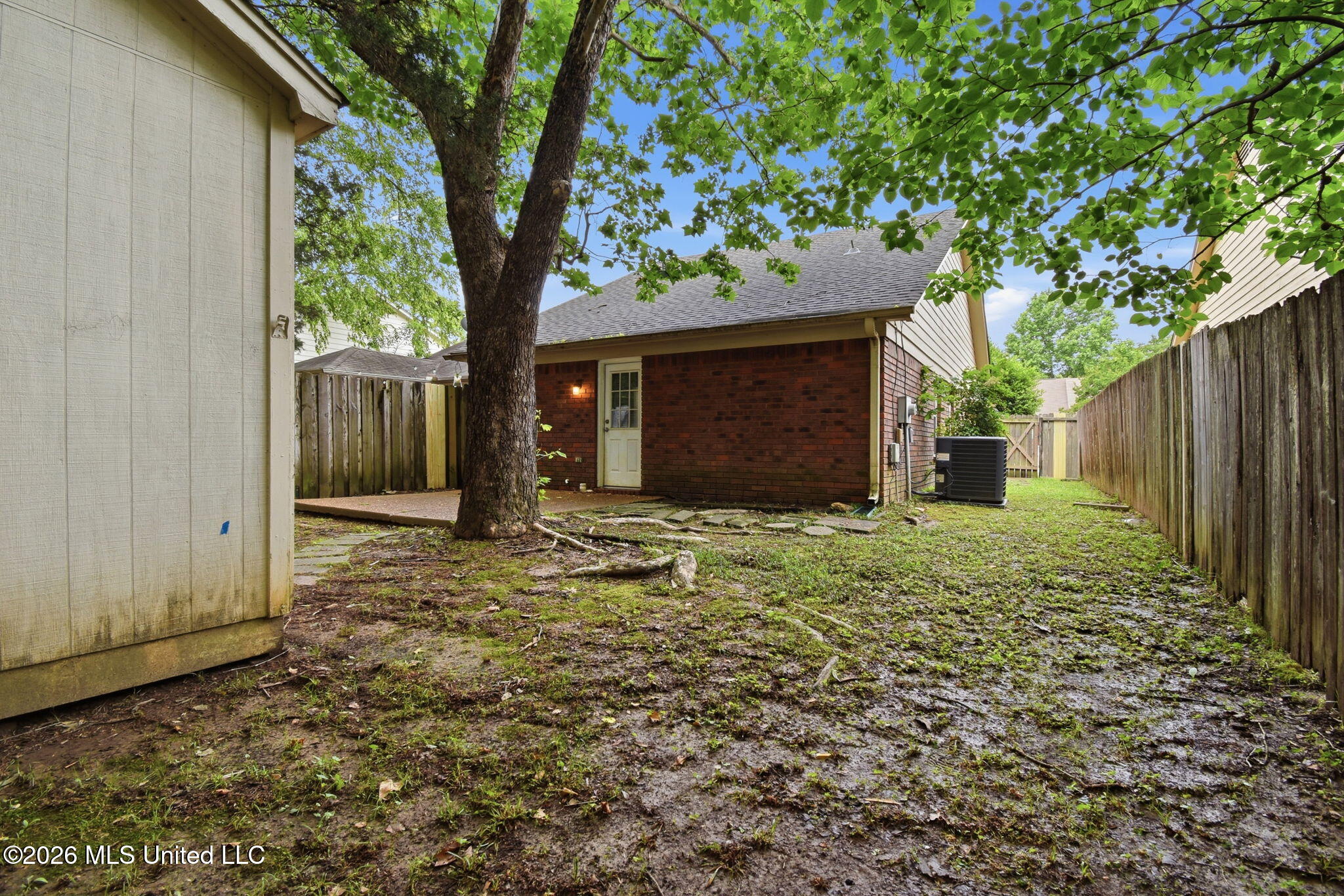 5870 Garden Walk Property Photo 24