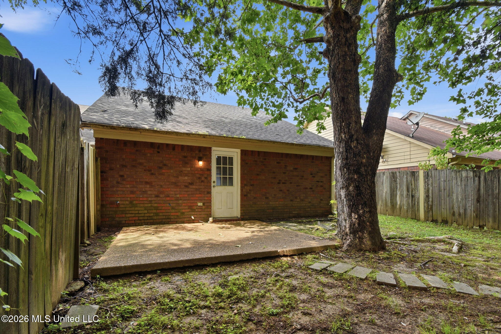 5870 Garden Walk Property Photo 26