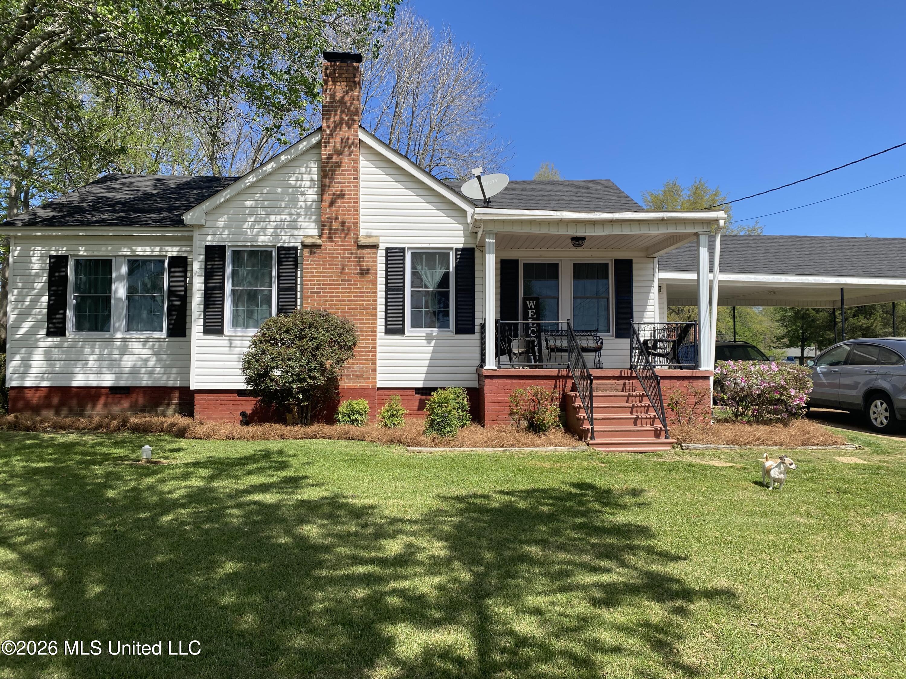 512 E Franklin Street Property Photo 1