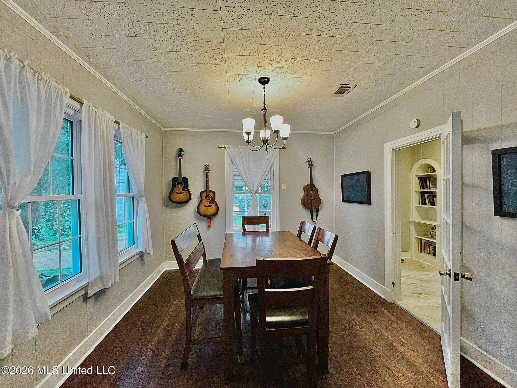 512 E Franklin Street Property Photo 10