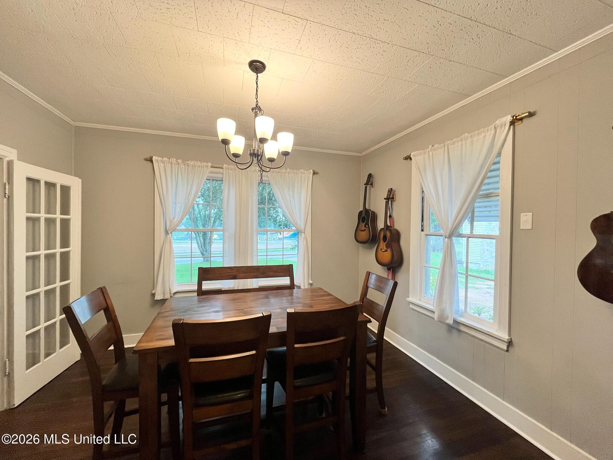 512 E Franklin Street Property Photo 11