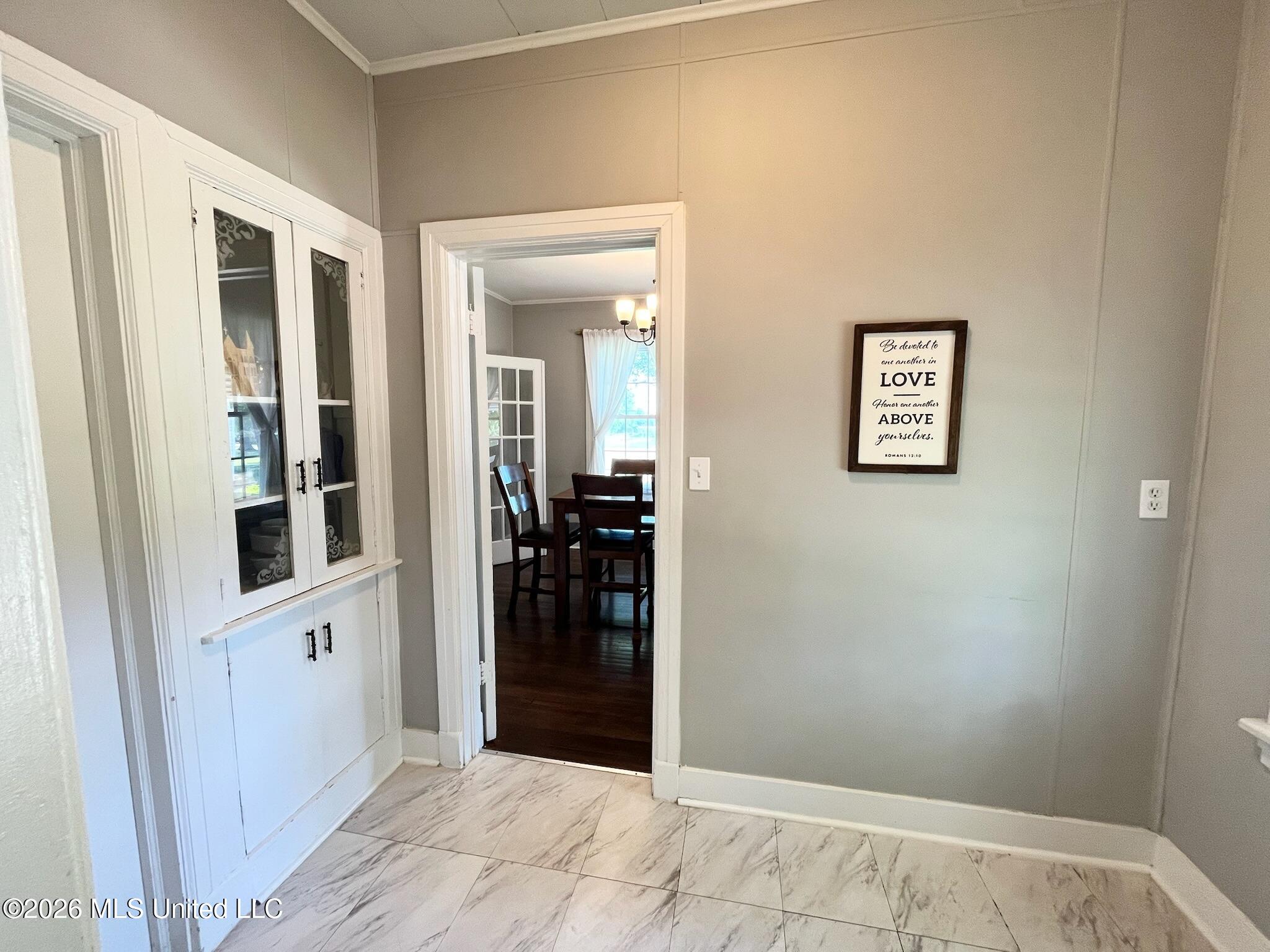 512 E Franklin Street Property Photo 20
