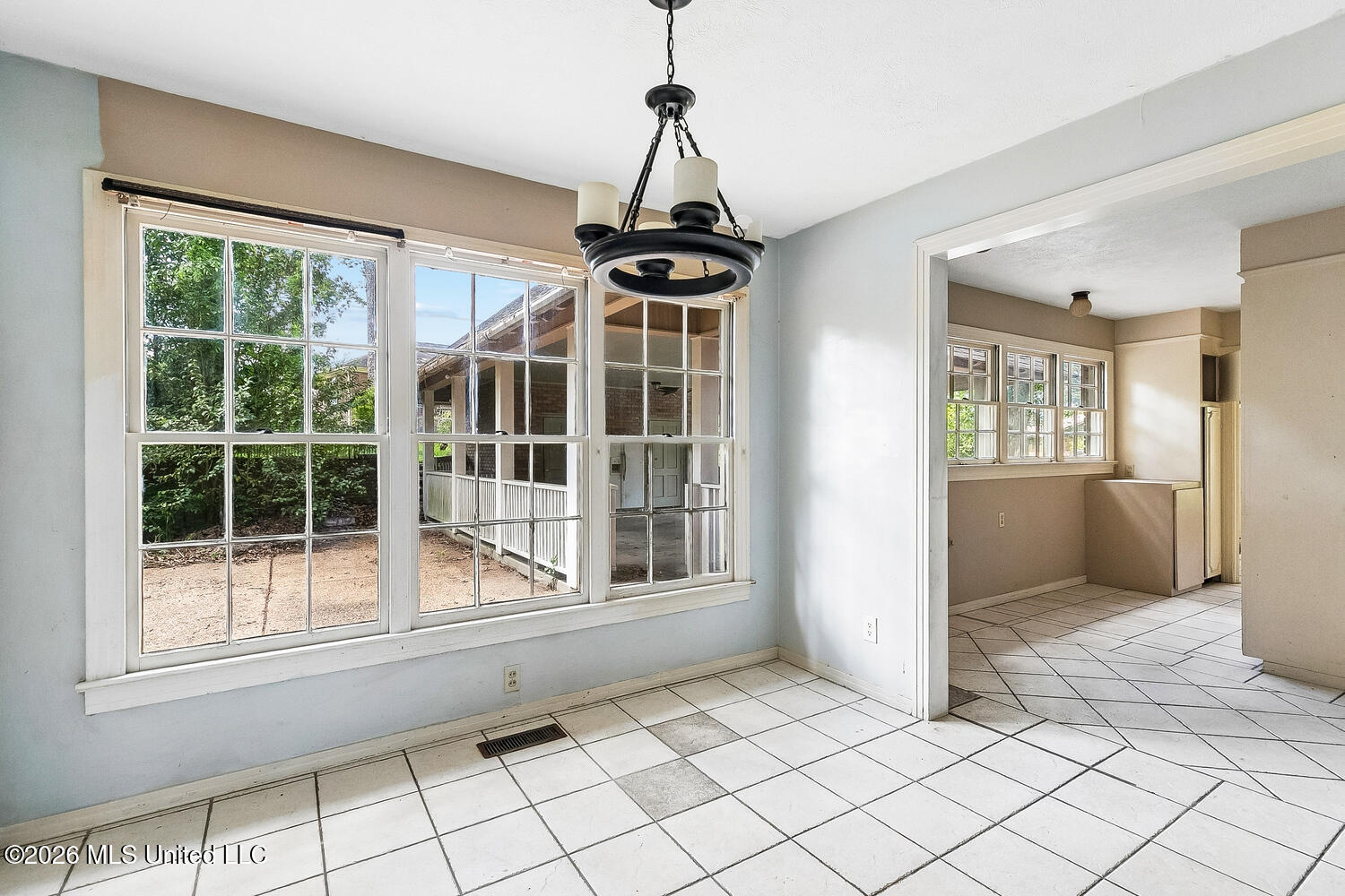 510 Hart Road Property Photo 7