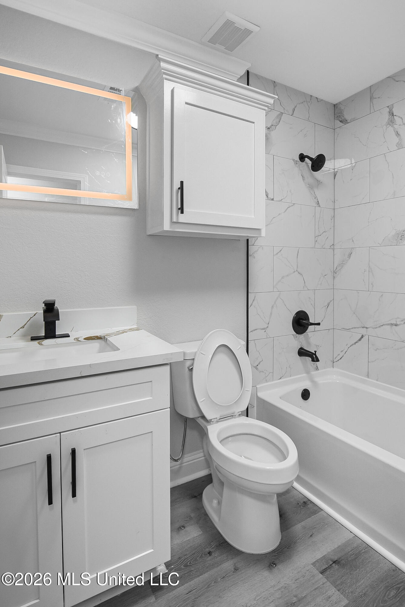 2104 Westgate Parkway Property Photo 11