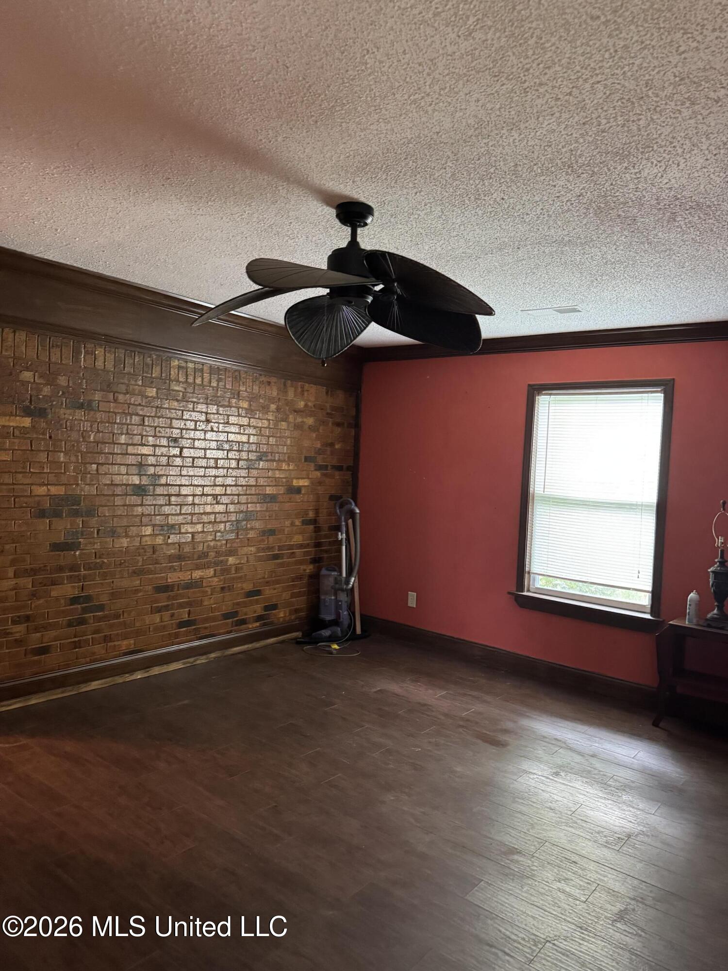 4468 Mccracken Road Property Photo 14