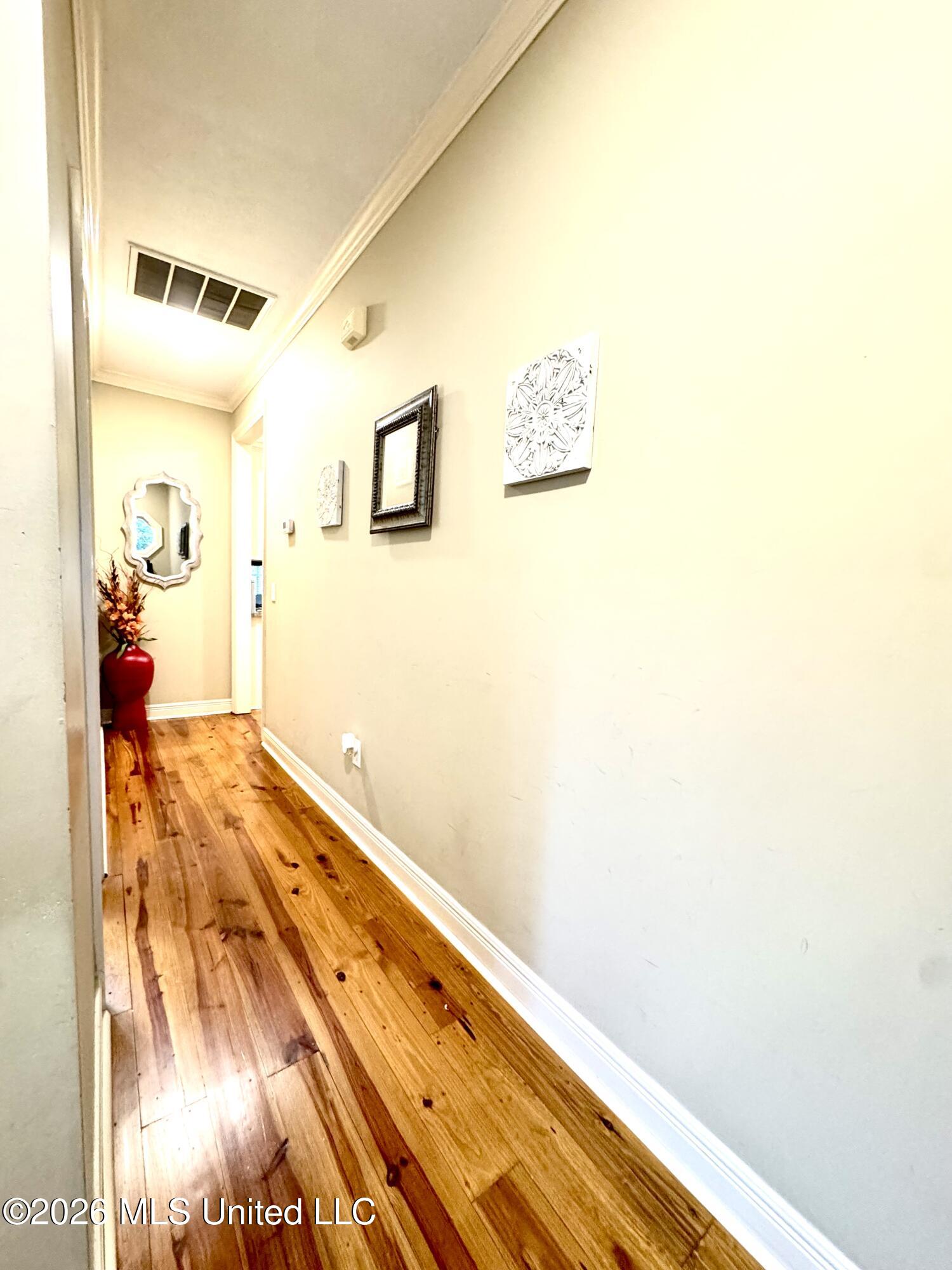 620 Turnberry Lane Property Photo 15