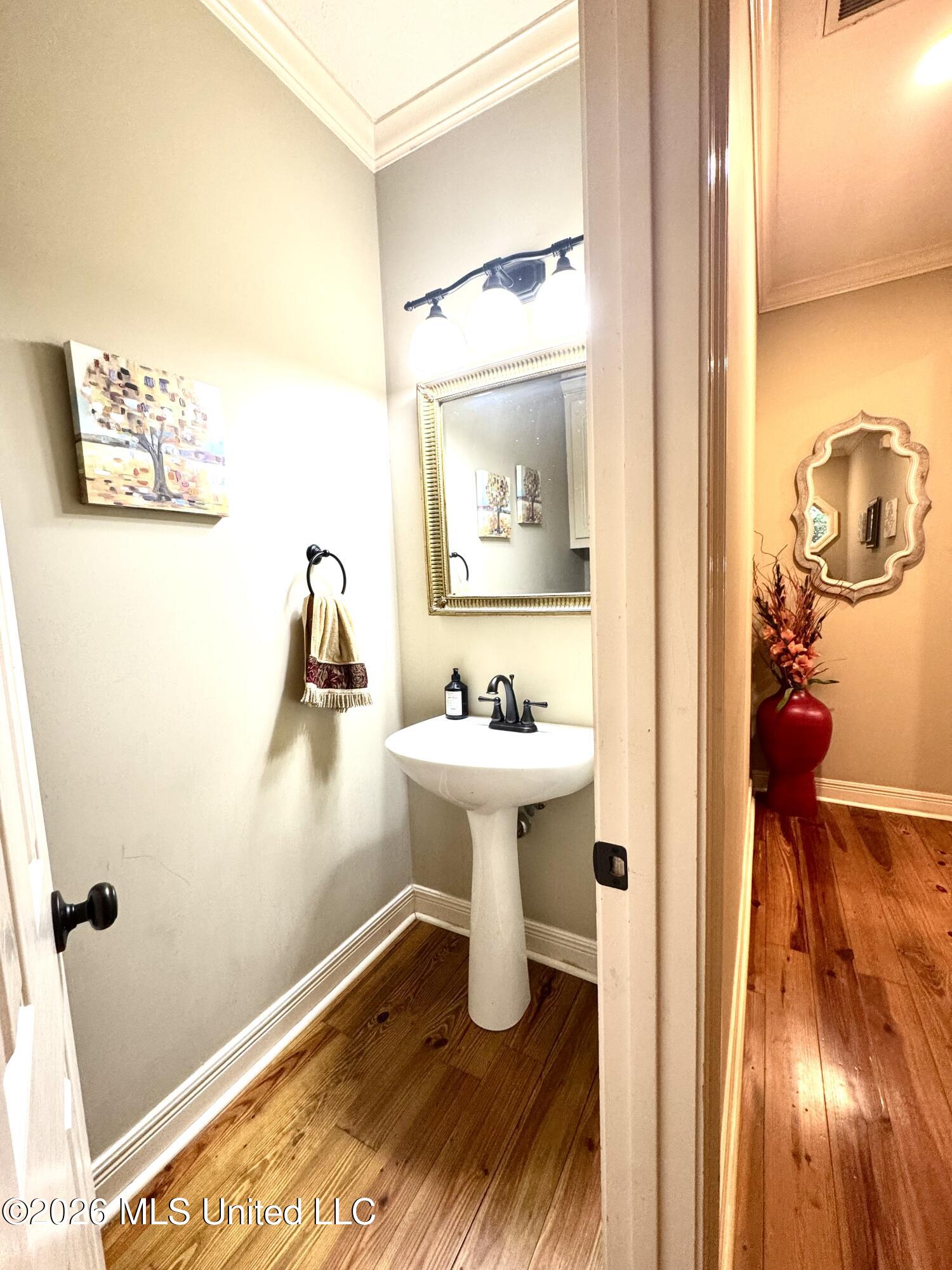 620 Turnberry Lane Property Photo 16