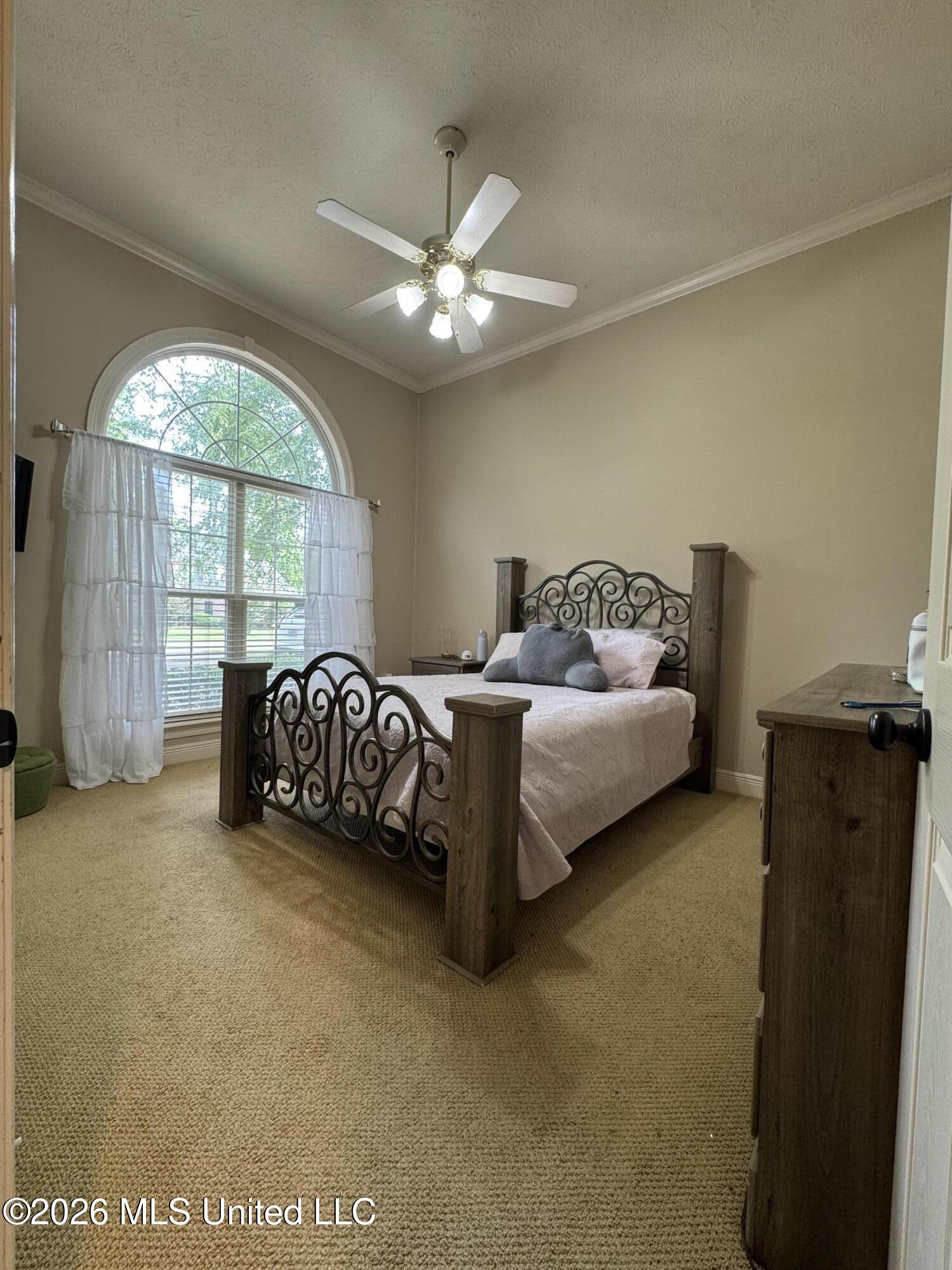 620 Turnberry Lane Property Photo 25