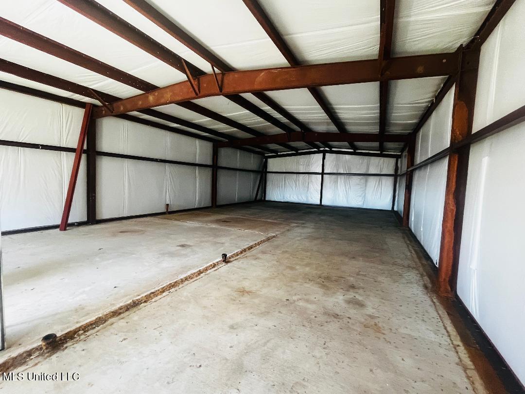 3222 Toncrey Road Property Photo 15