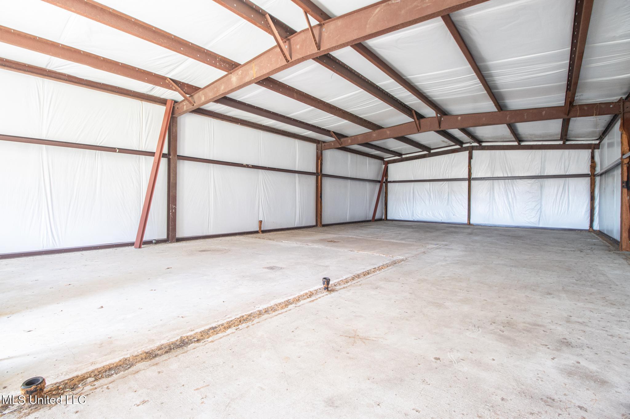 3222 Toncrey Road Property Photo 19