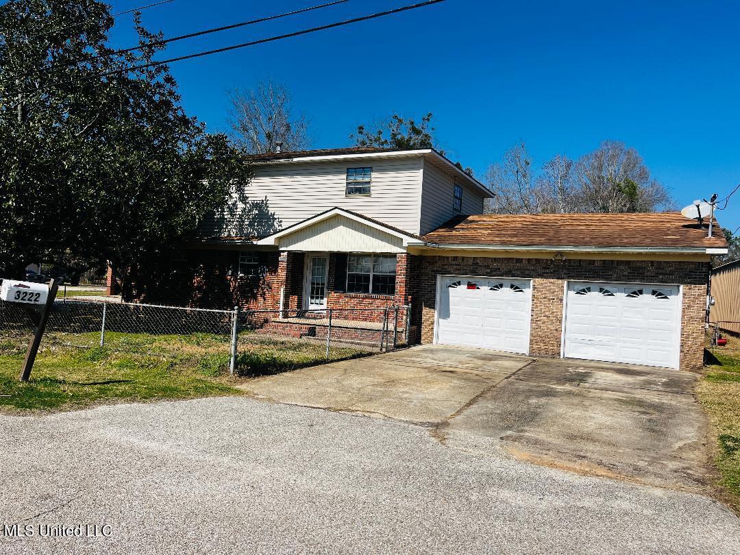 3222 Toncrey Road Property Photo 8