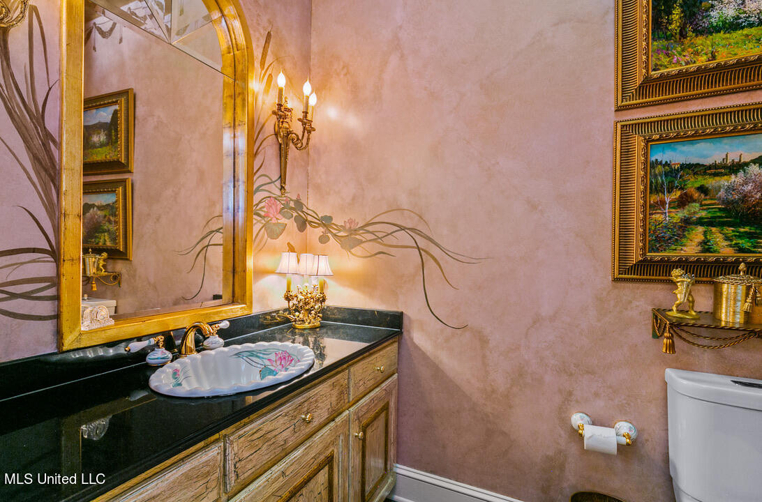 133 Overlook Pointe Drive Property Photo 40