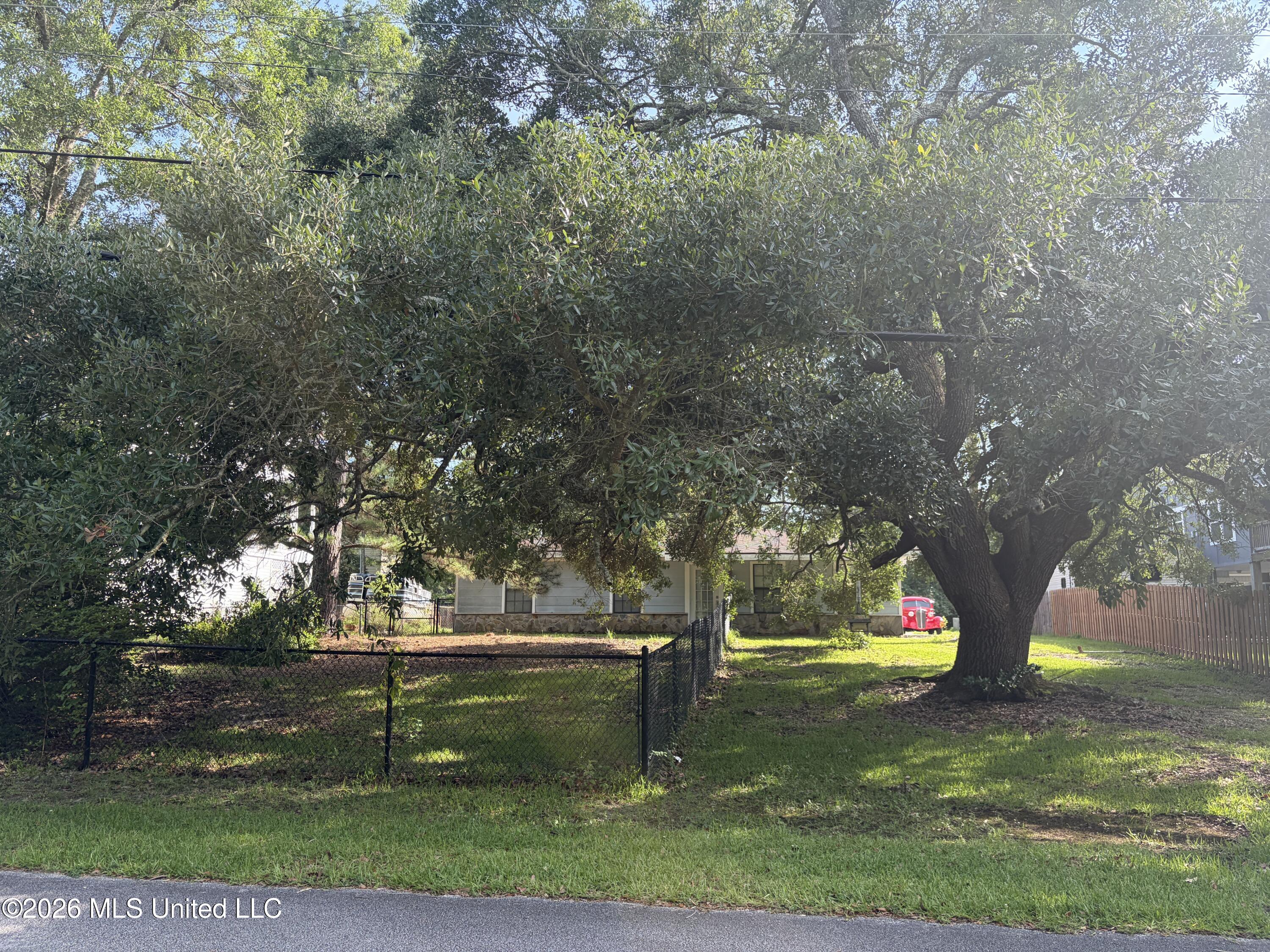 263 Pine Ridge Drive Property Photo 1