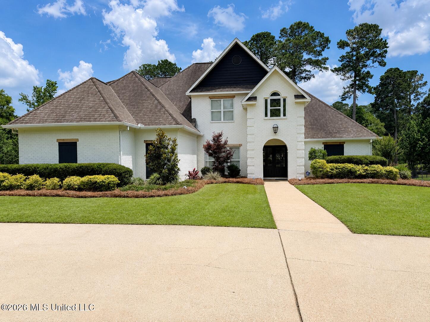 114 Redbud Drive Property Photo 1