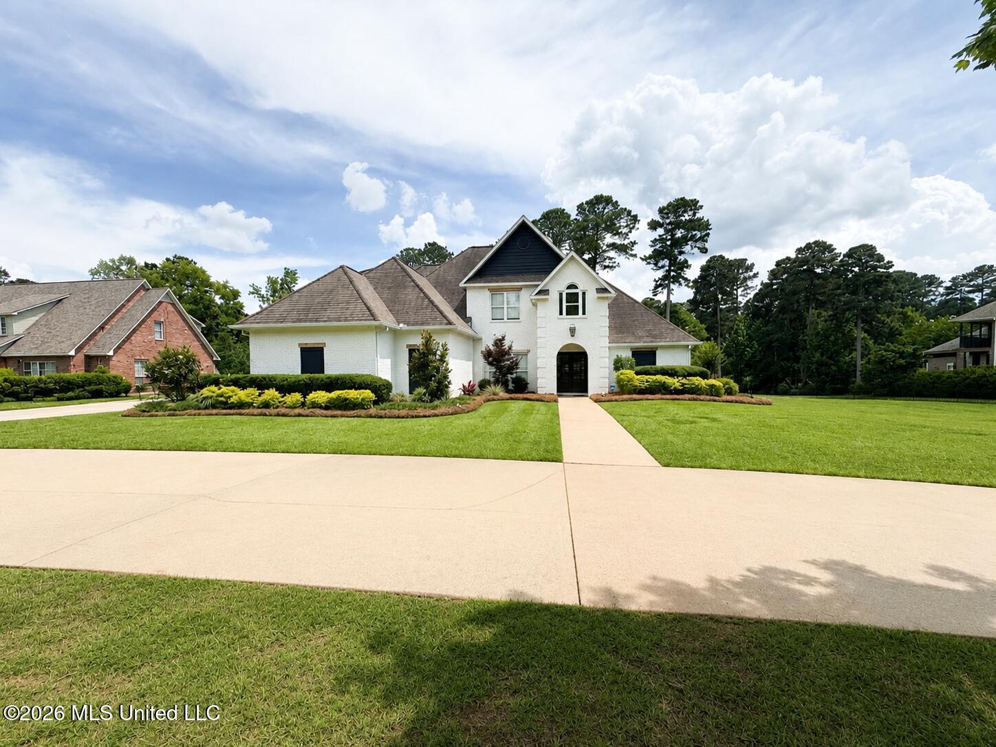 114 Redbud Drive Property Photo 3