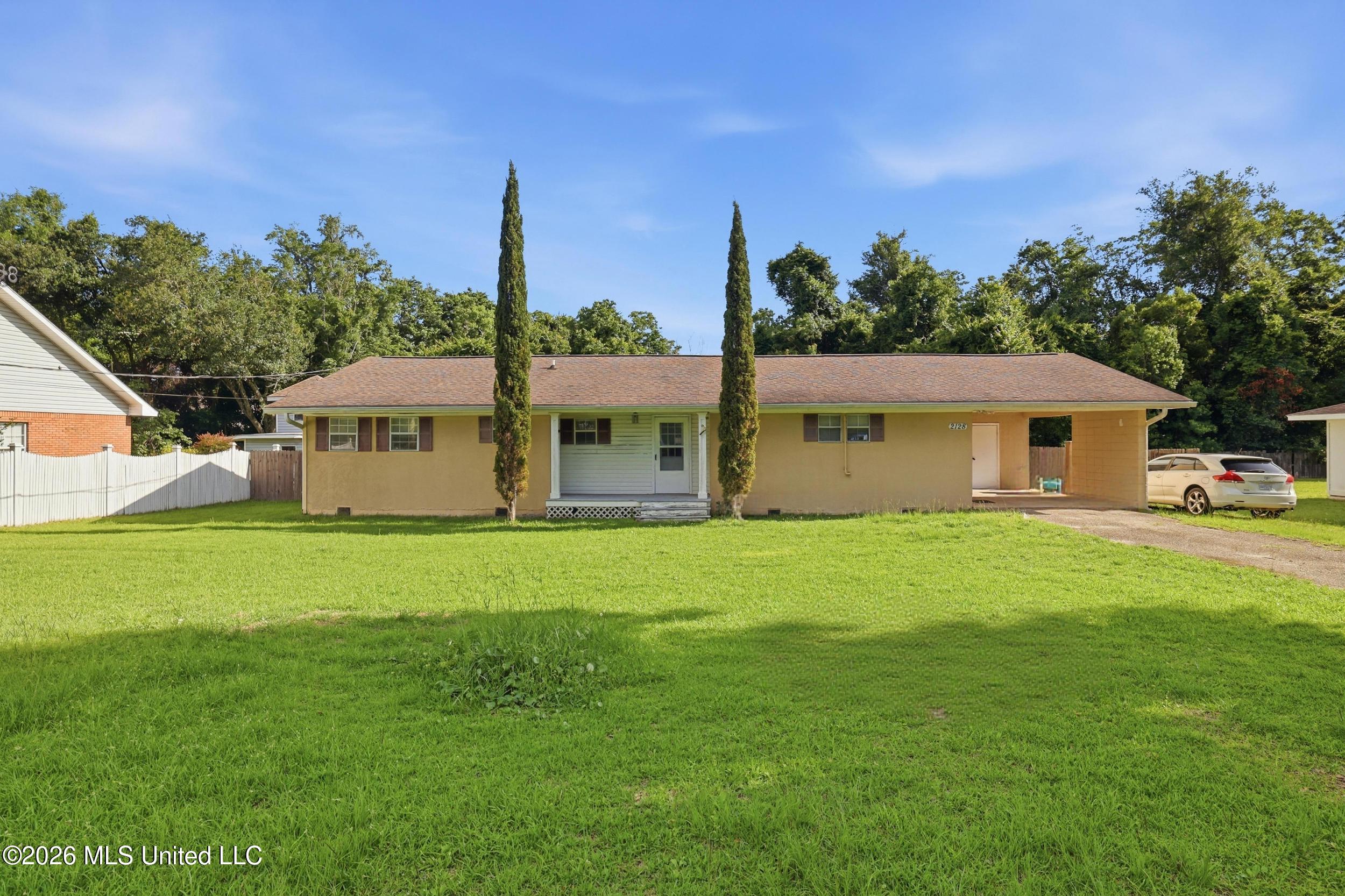 2128 Ames Street Property Photo 1