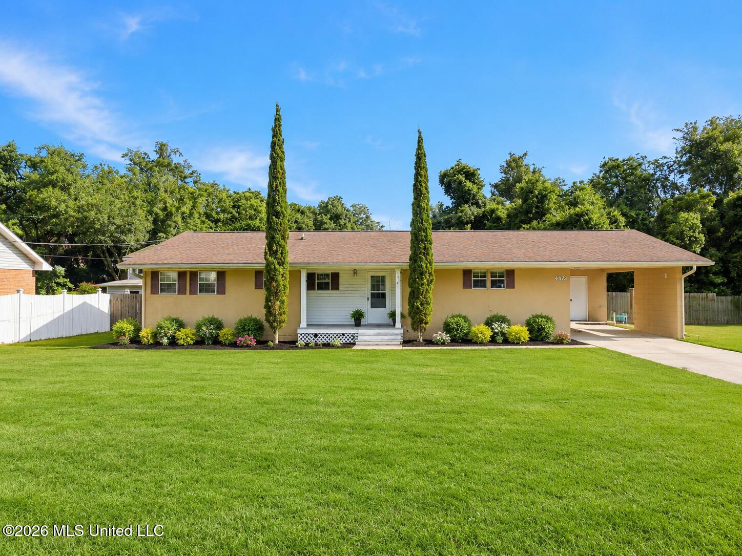 2128 Ames Street Property Photo 2