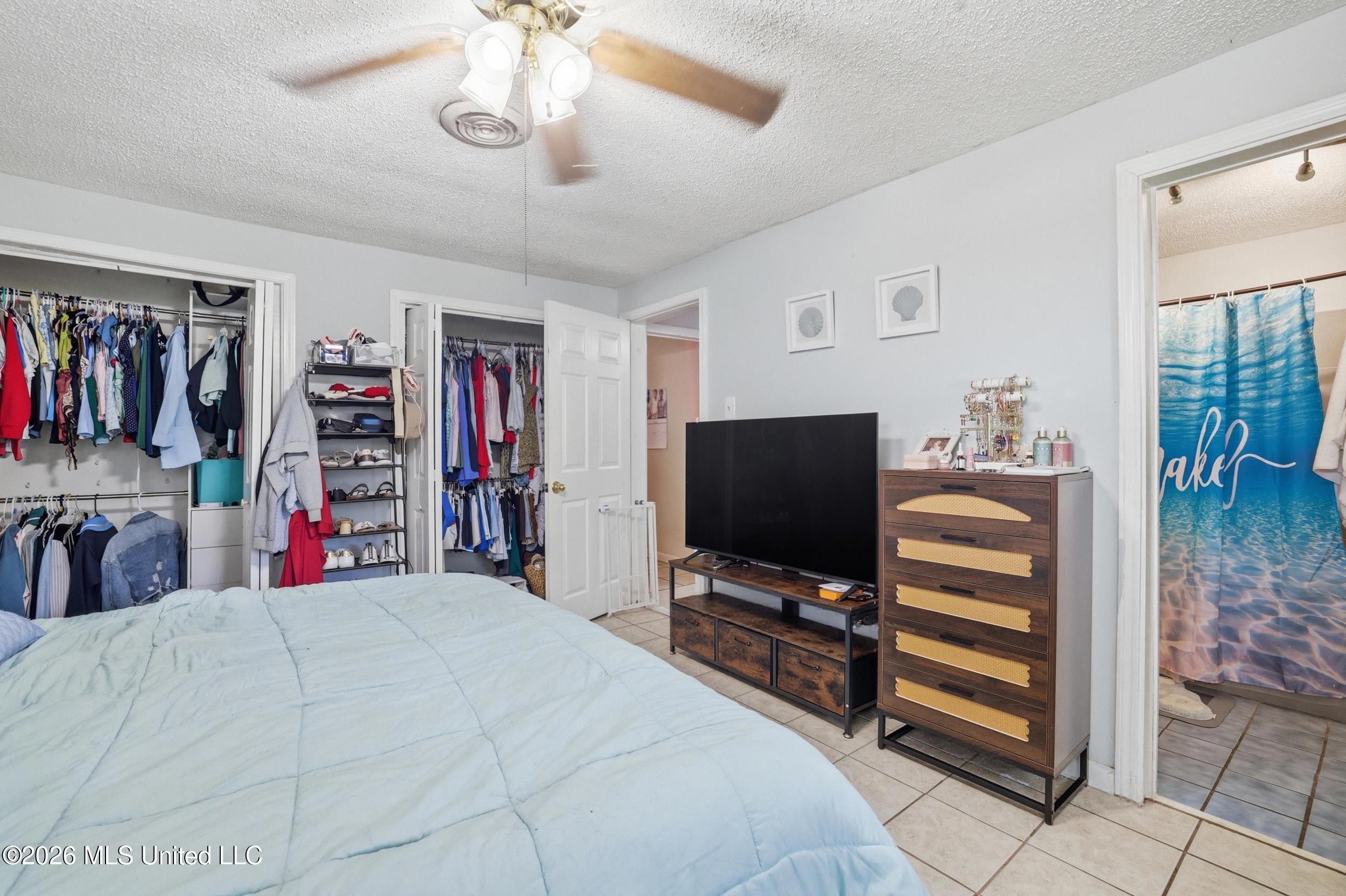 2128 Ames Street Property Photo 14