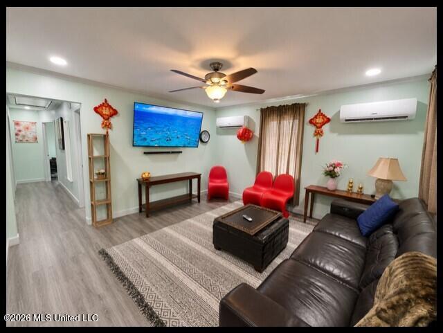 1055 Eastview Drive Property Photo 4