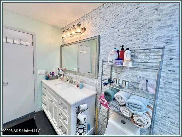 1055 Eastview Drive Property Photo 15