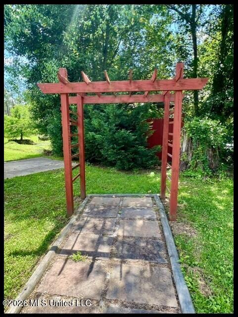 1055 Eastview Drive Property Photo 26
