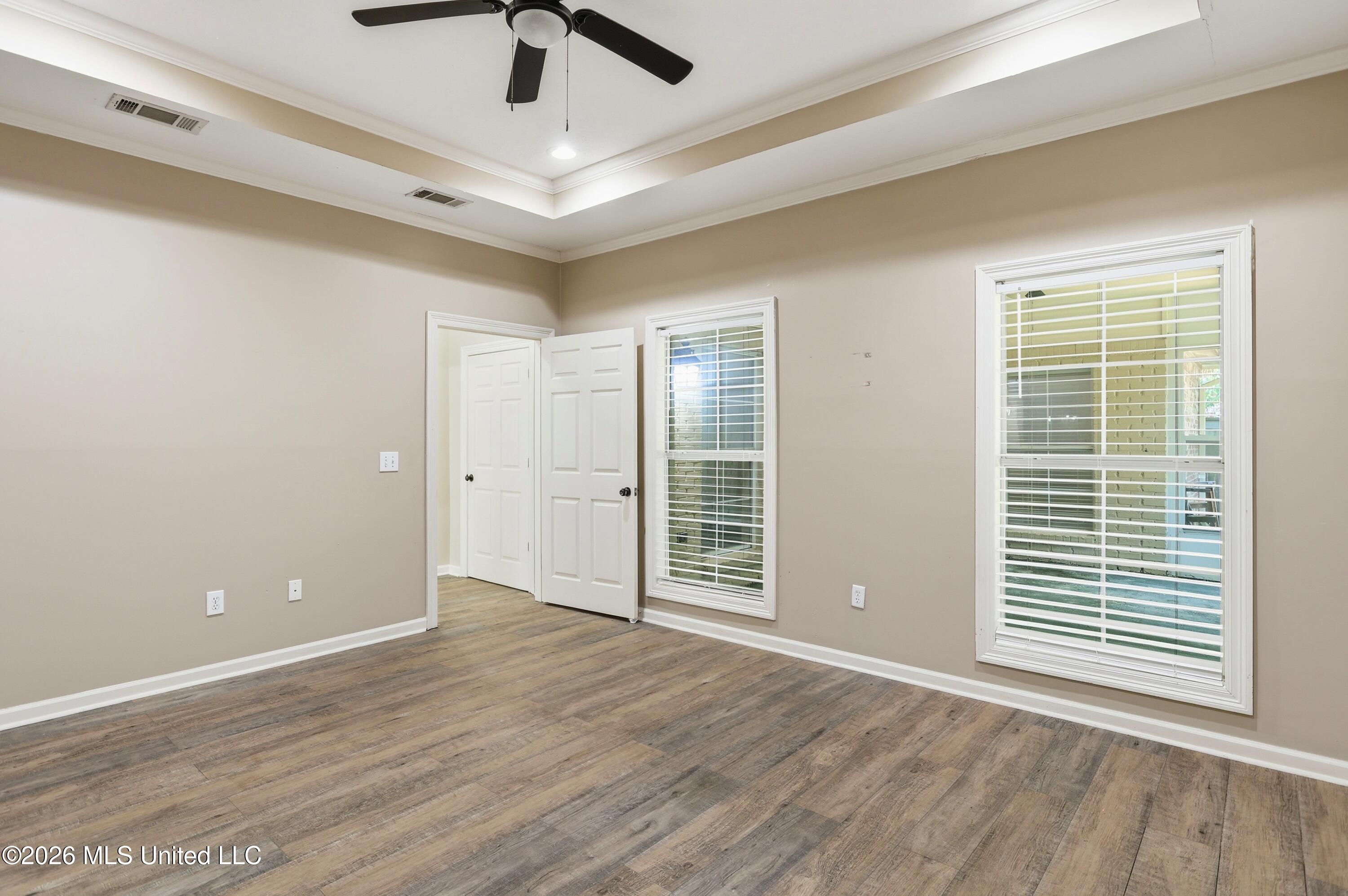 707 Versailles Drive Property Photo 18