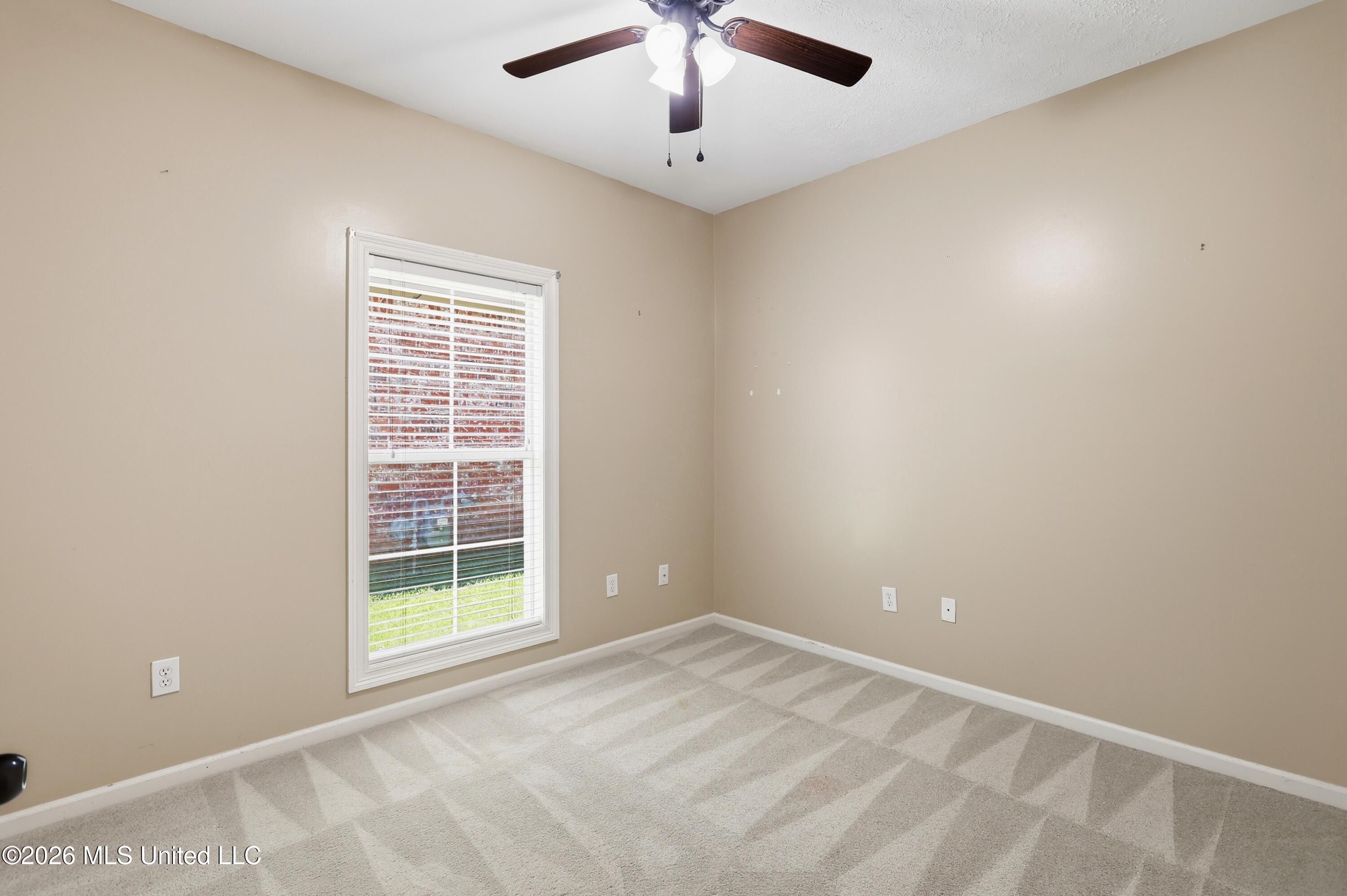 707 Versailles Drive Property Photo 24