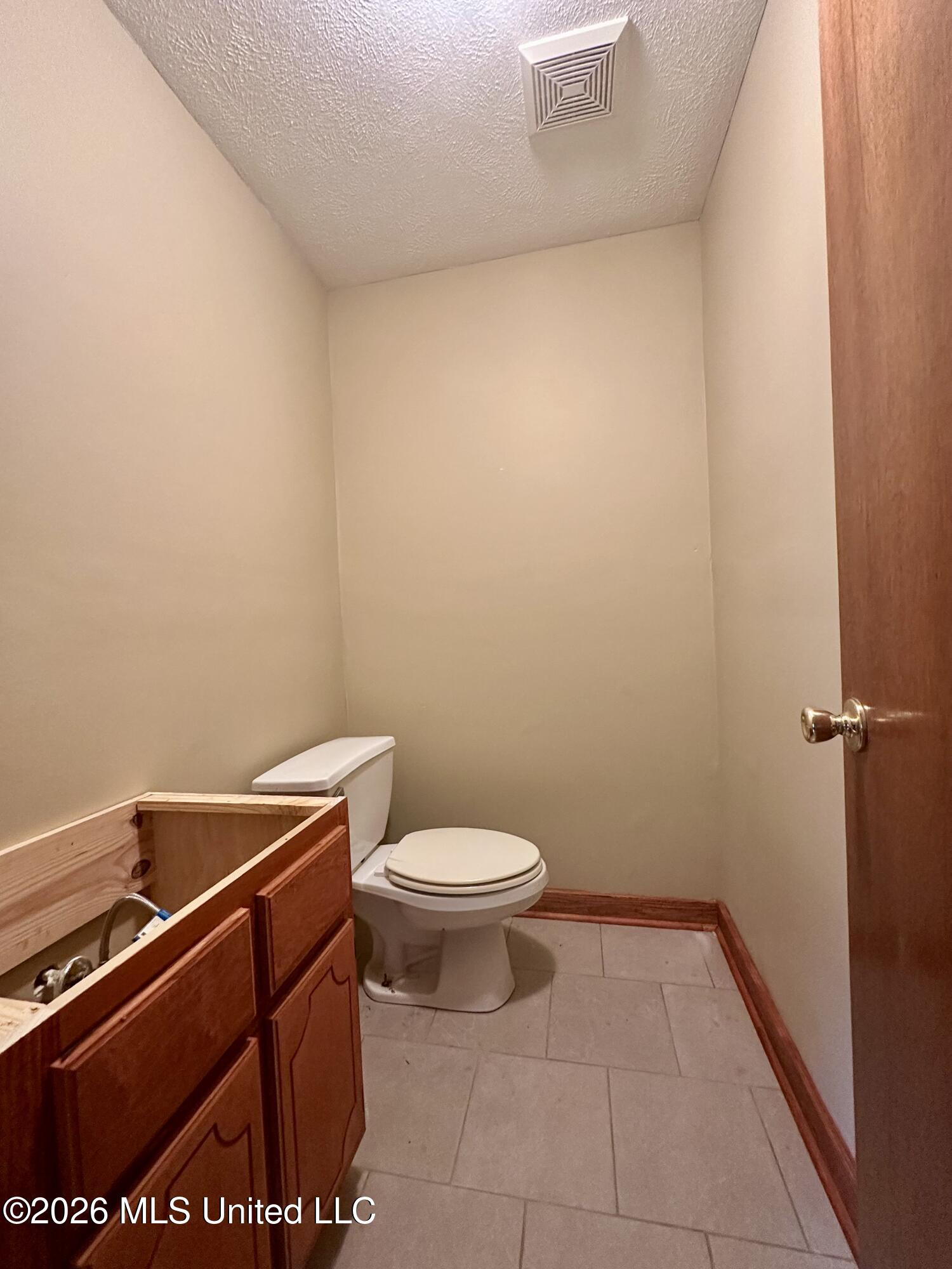 108 Broadmoor Drive Property Photo 7
