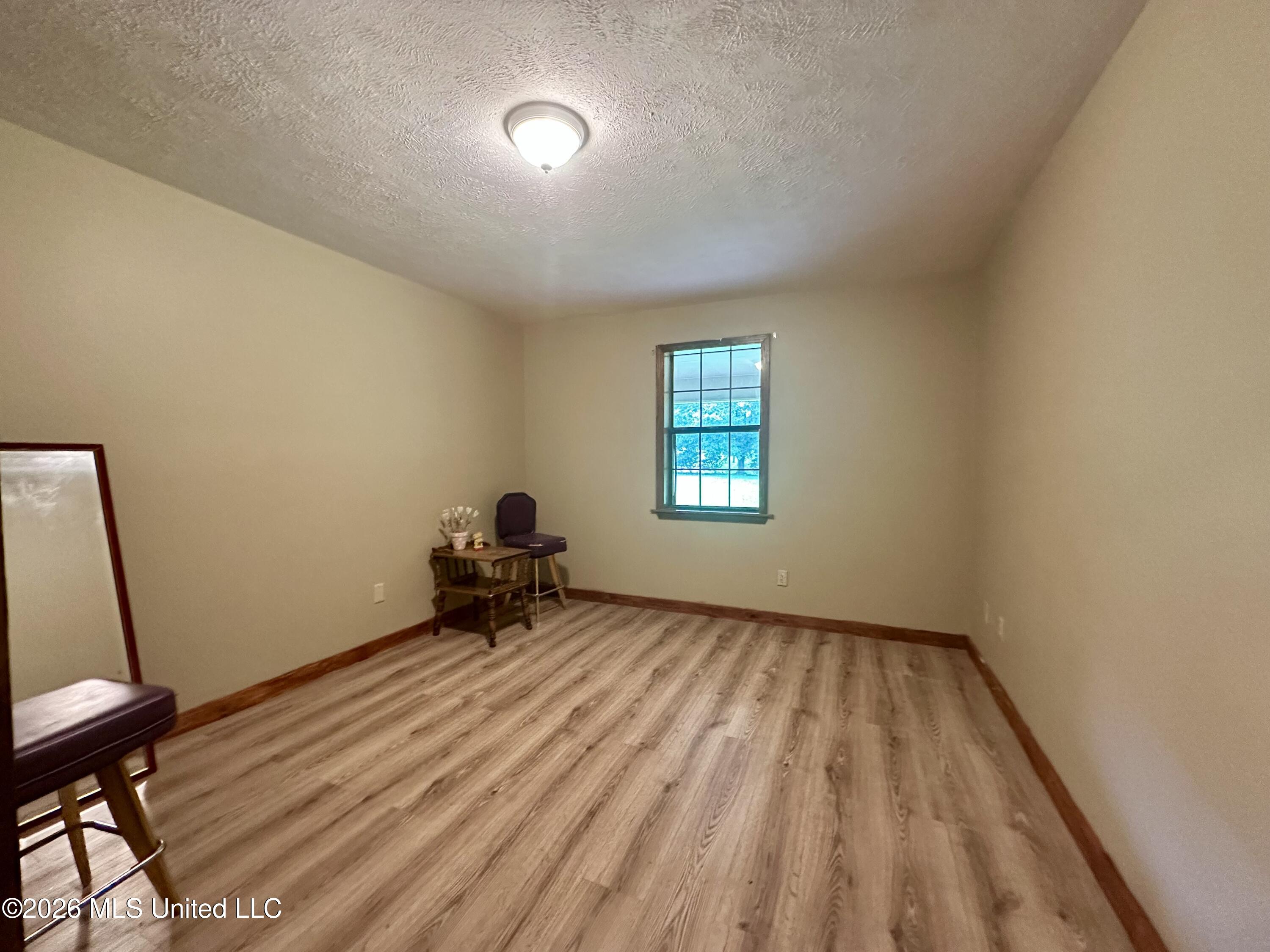 108 Broadmoor Drive Property Photo 11
