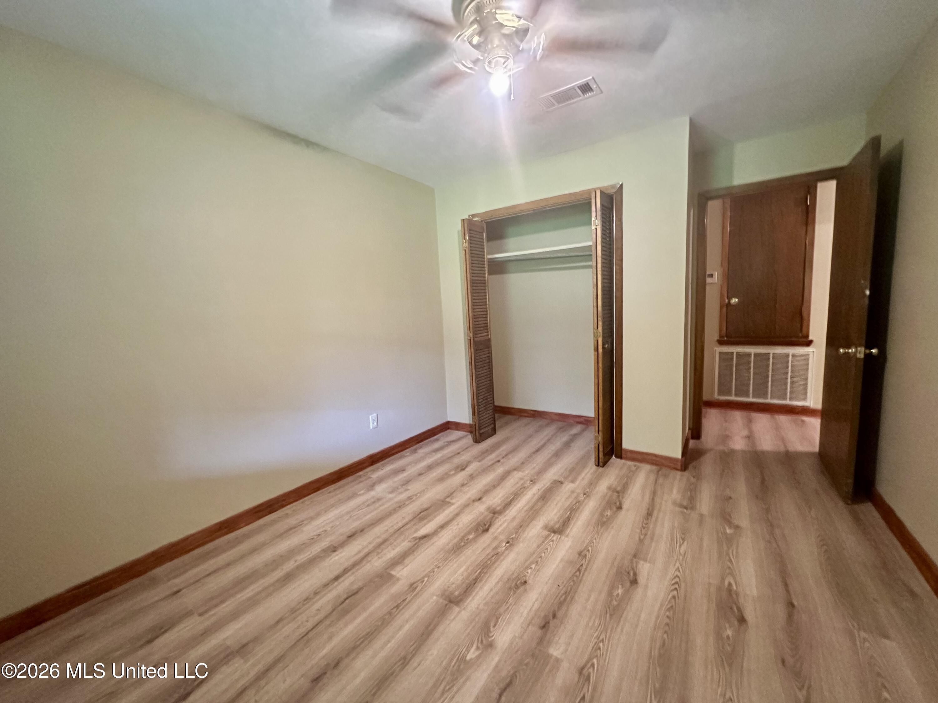 108 Broadmoor Drive Property Photo 15