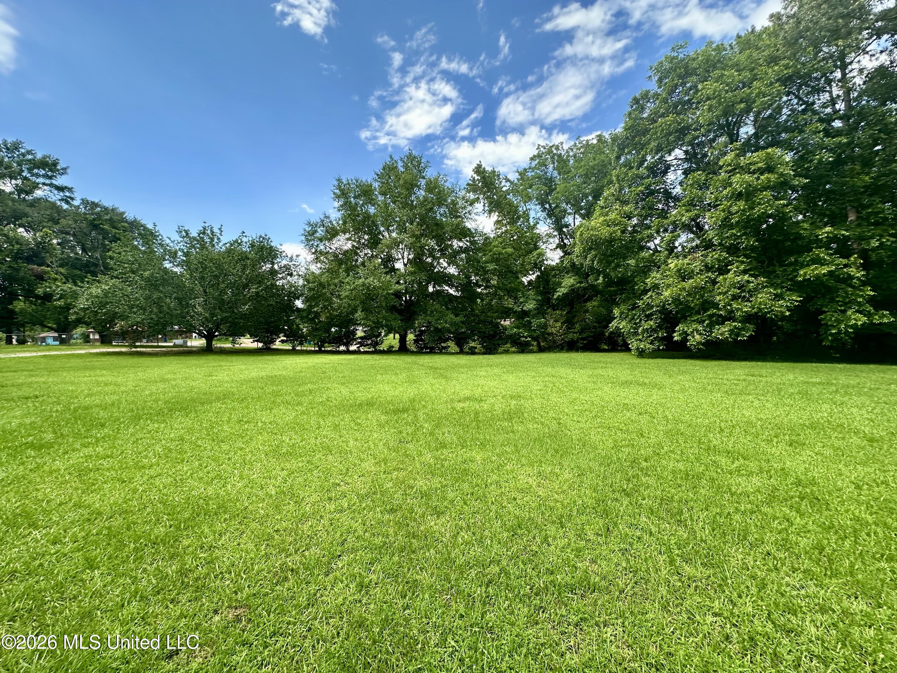108 Broadmoor Drive Property Photo 22