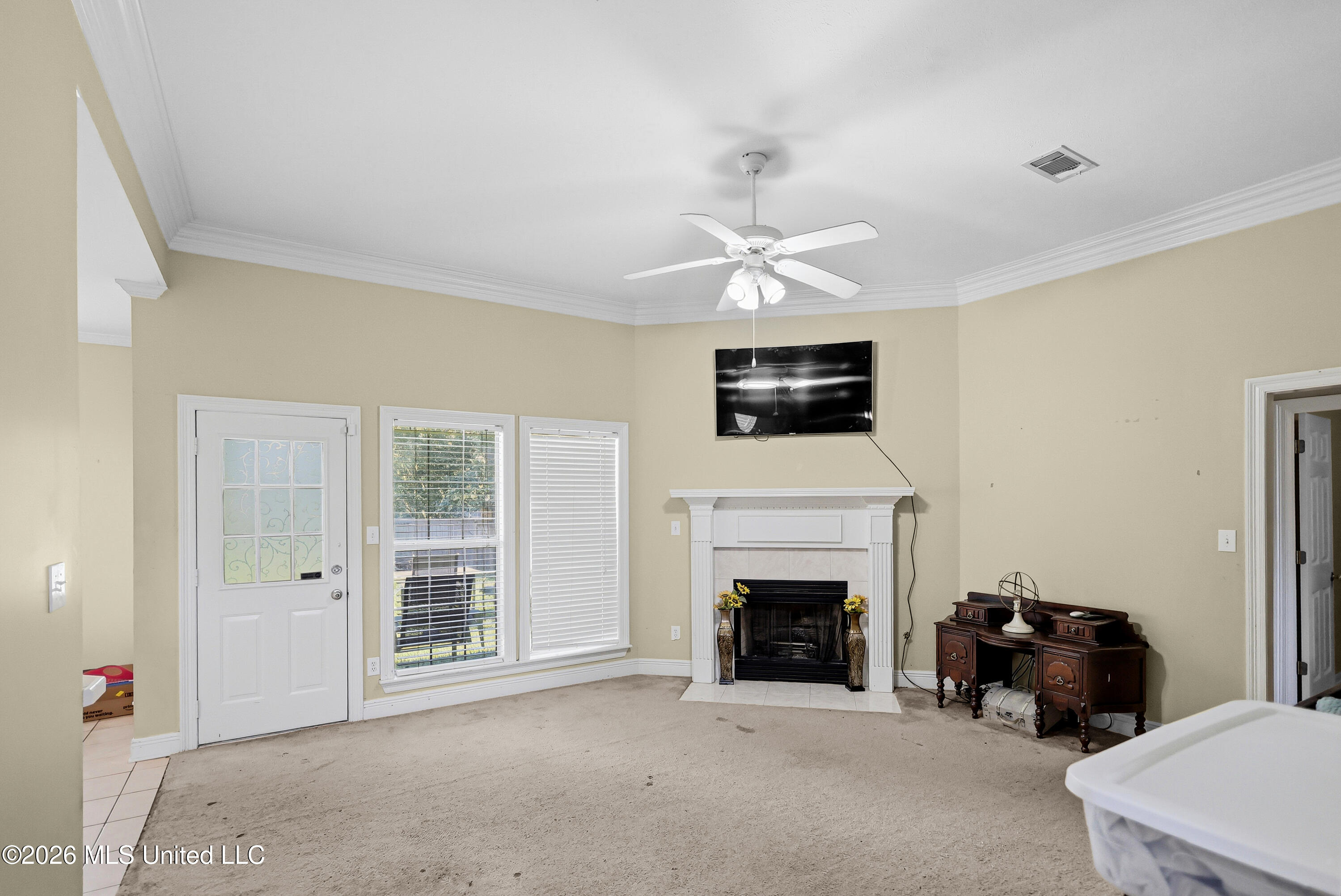 129 Warrior Lane Property Photo 5