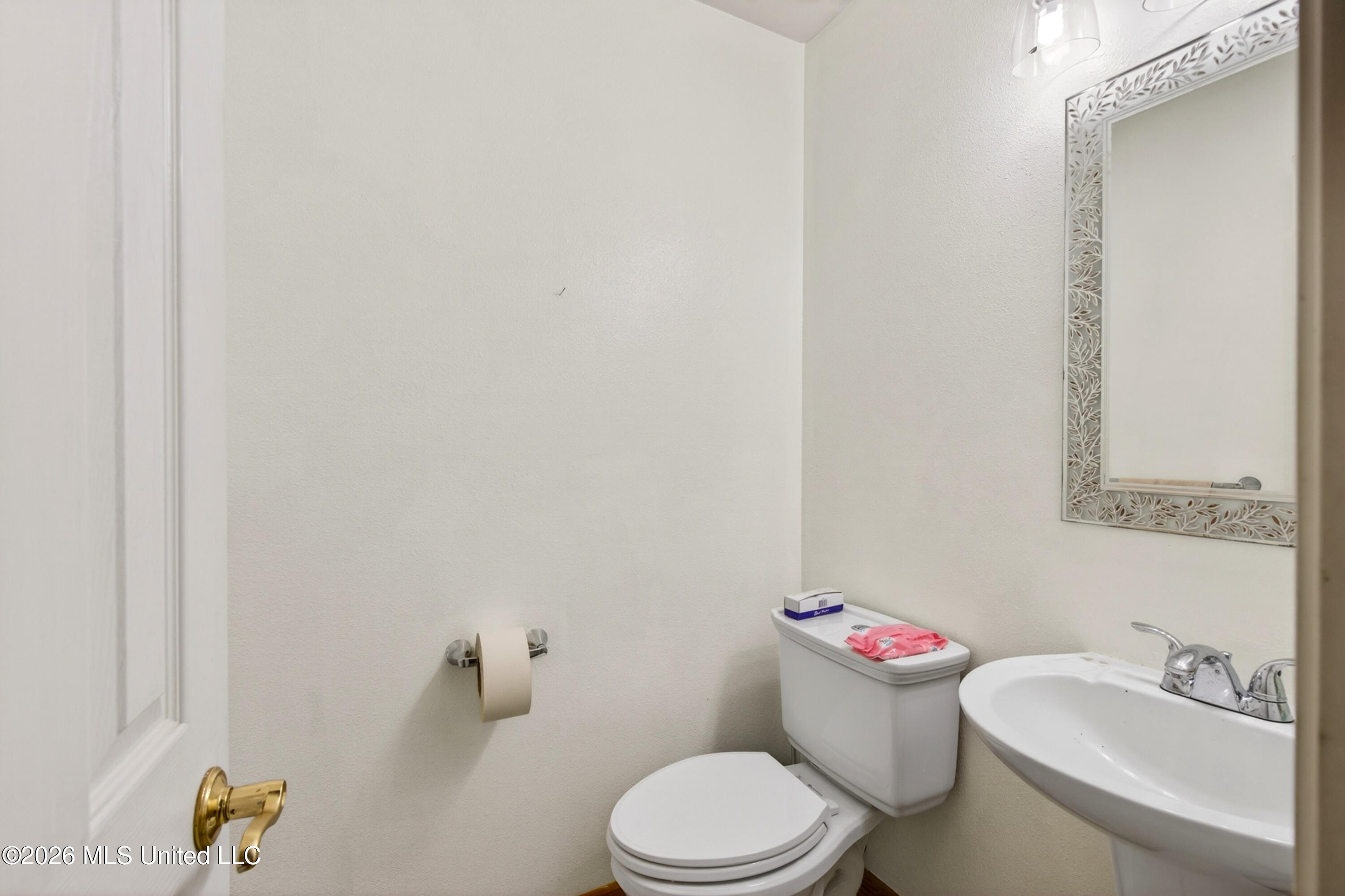 19119 E Highland Drive Property Photo 17