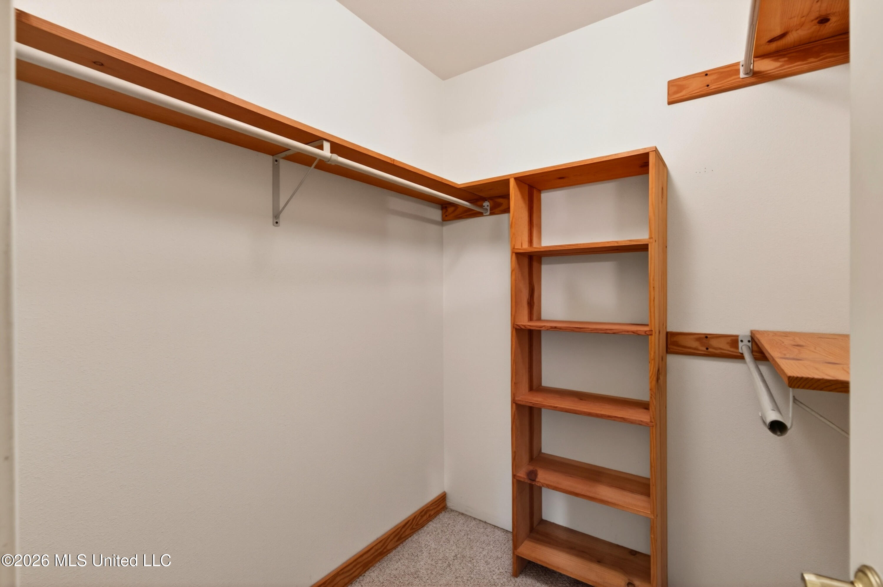 19119 E Highland Drive Property Photo 22