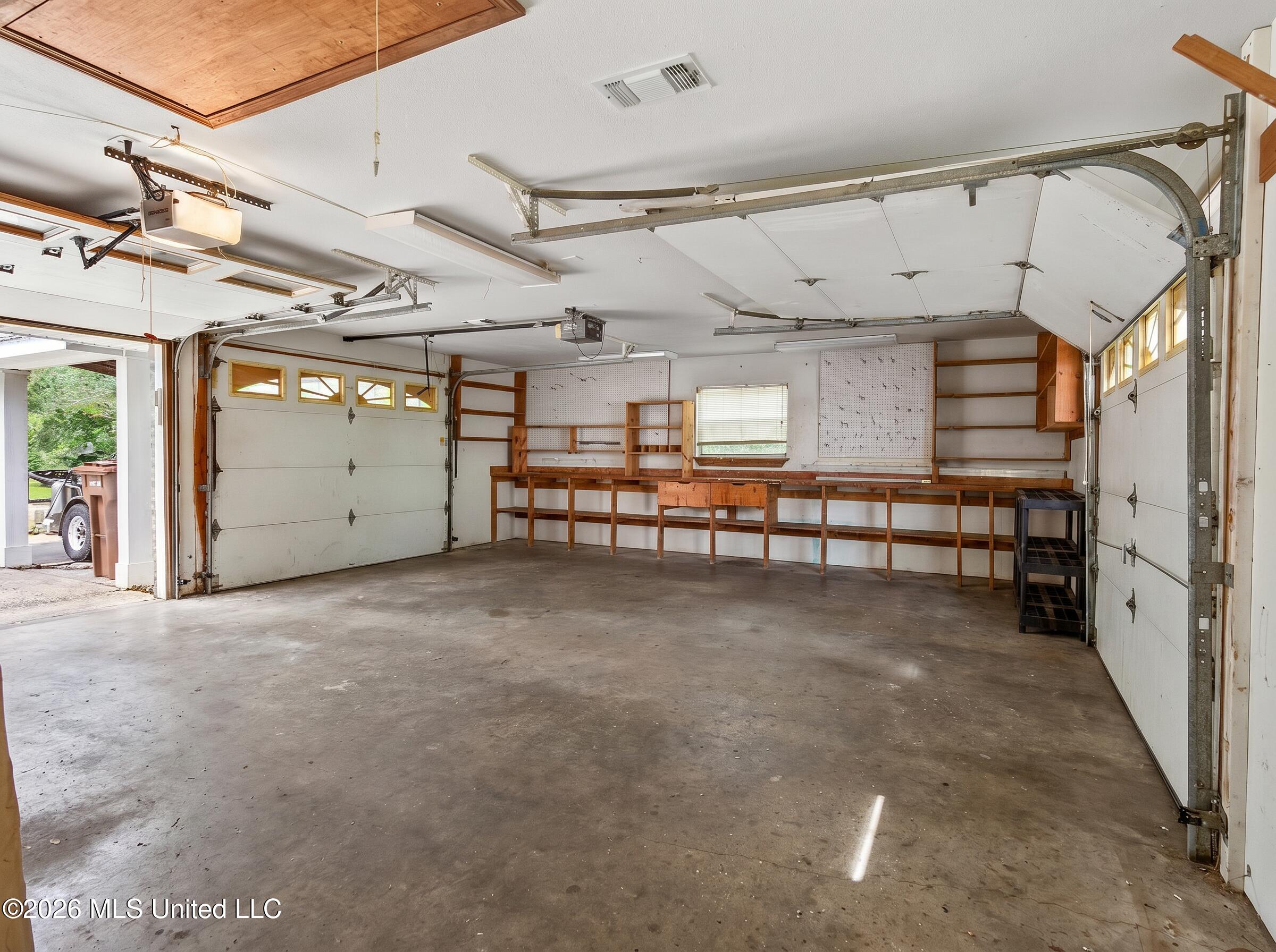 19119 E Highland Drive Property Photo 35
