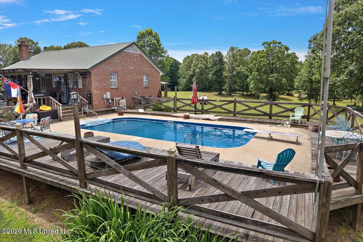 4655 Hwy 43 Property Photo 1