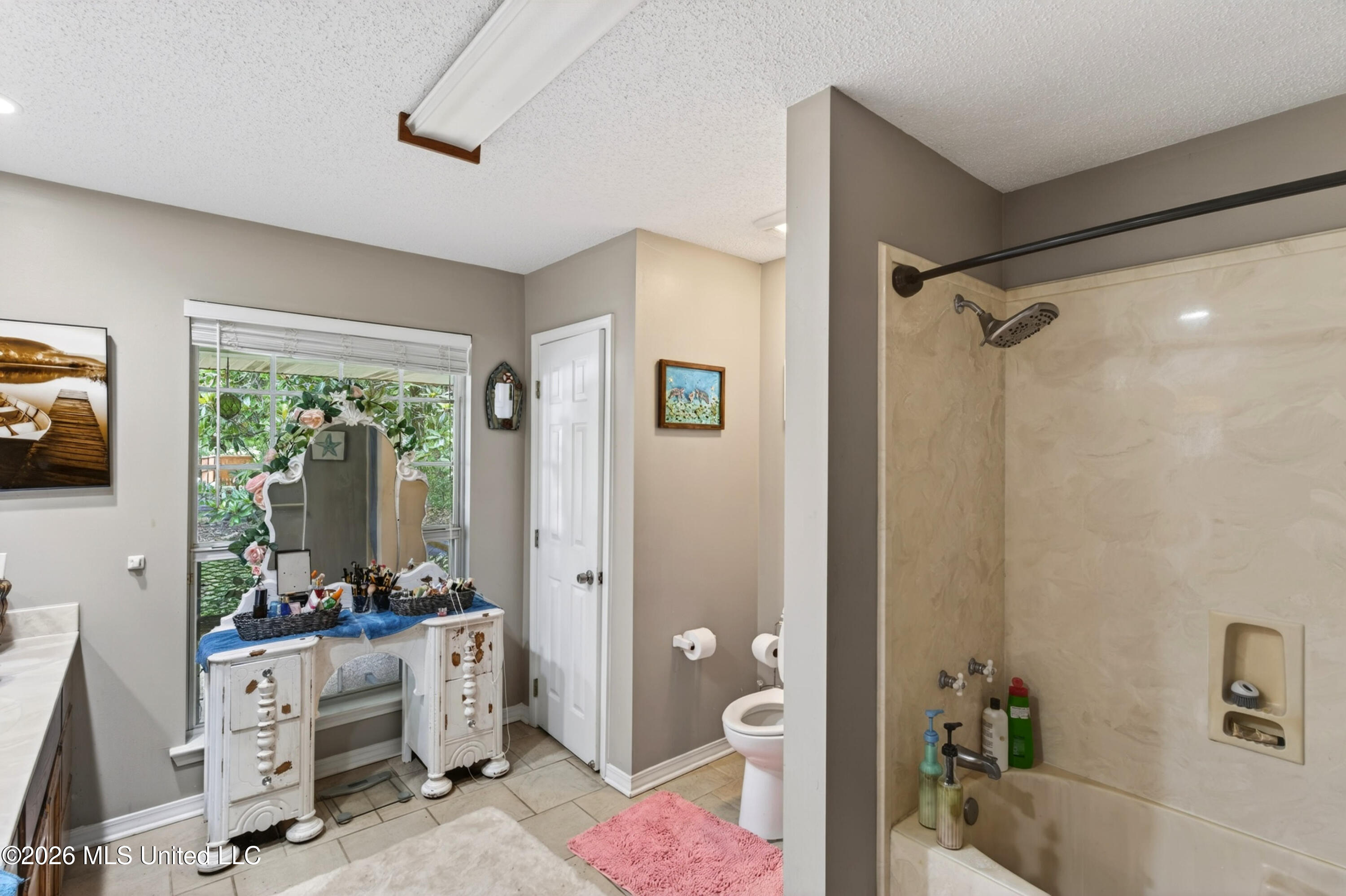 13293 Riverland Drive Property Photo 18