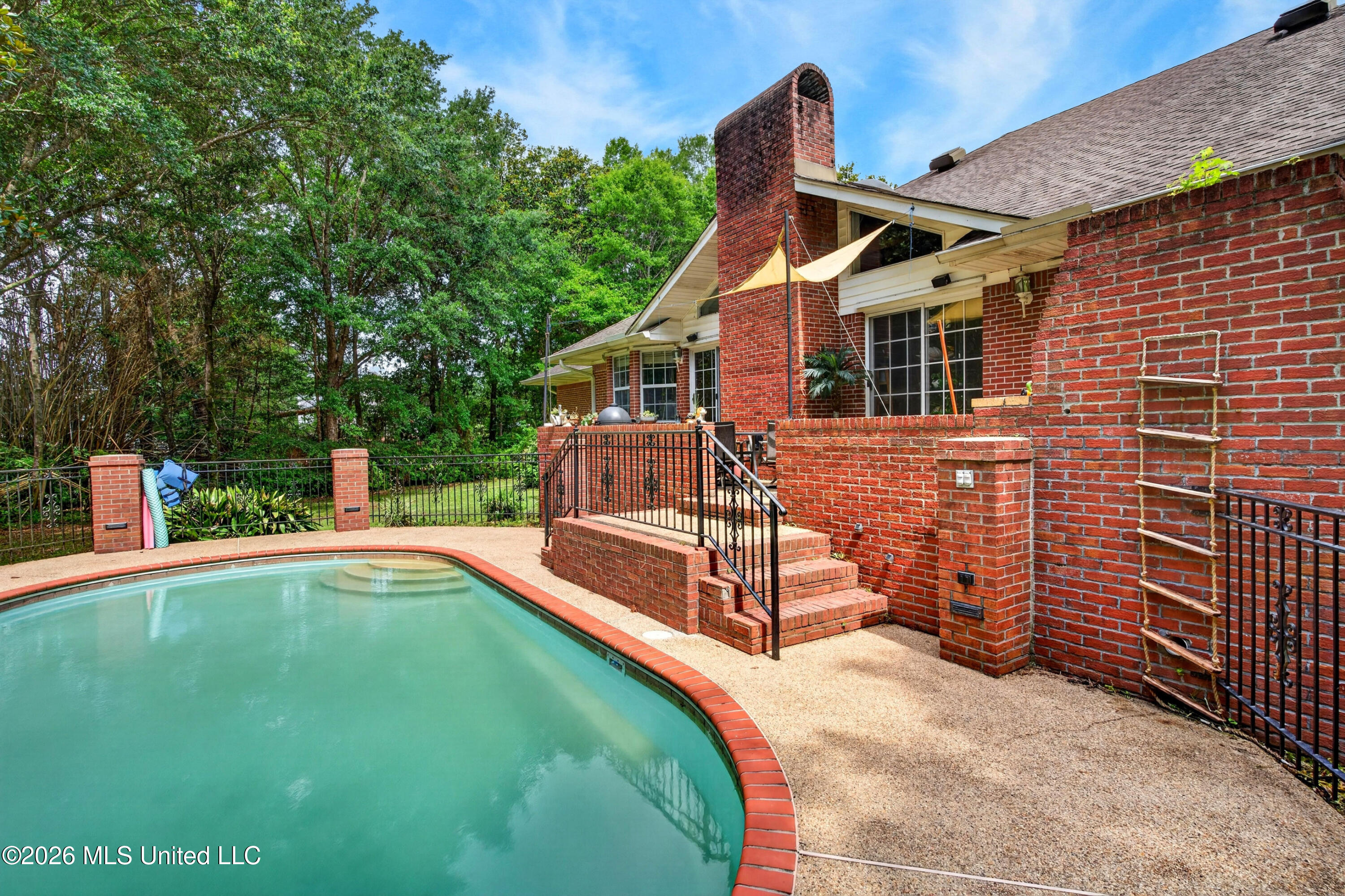 13293 Riverland Drive Property Photo 25