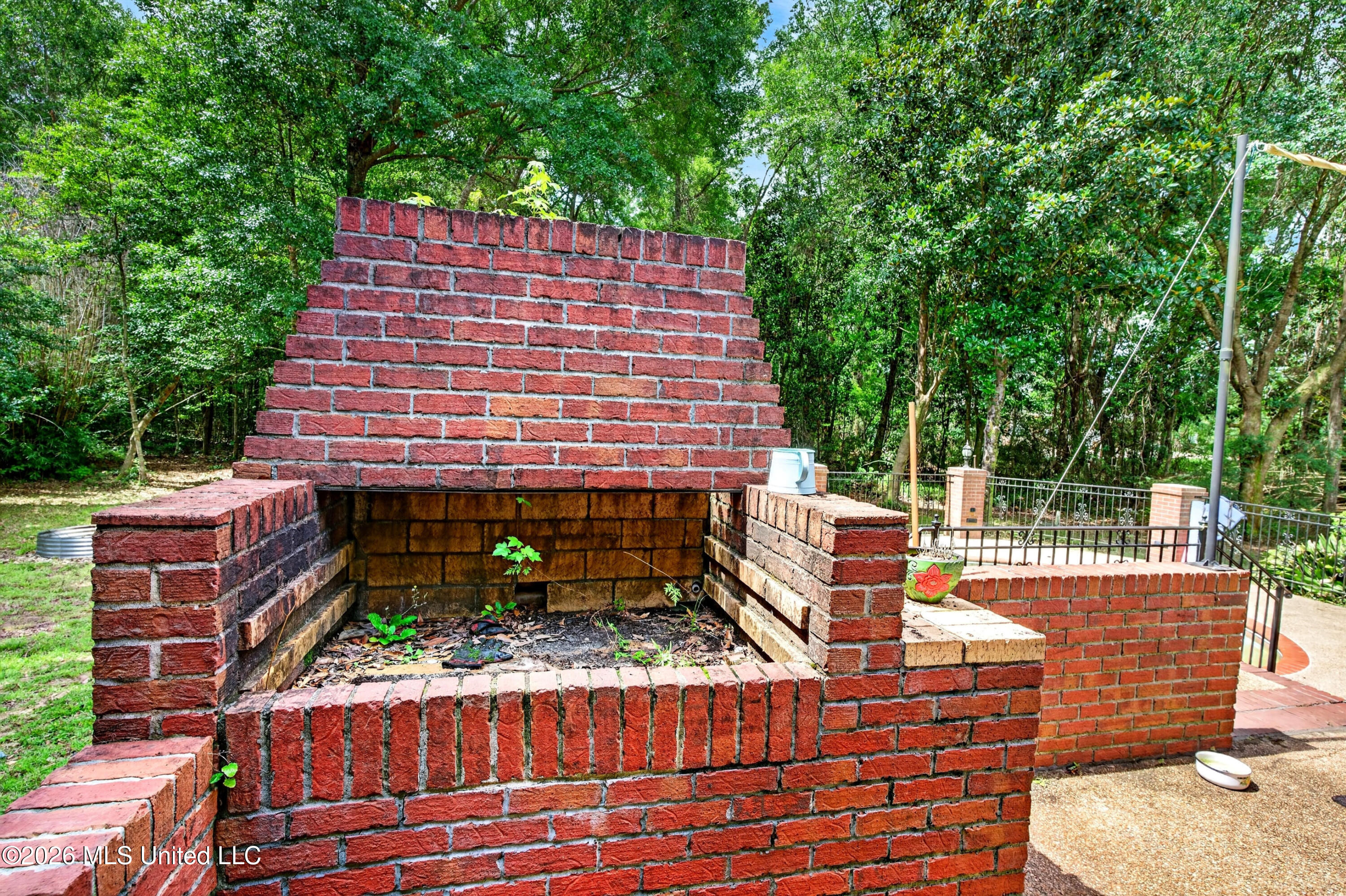 13293 Riverland Drive Property Photo 32