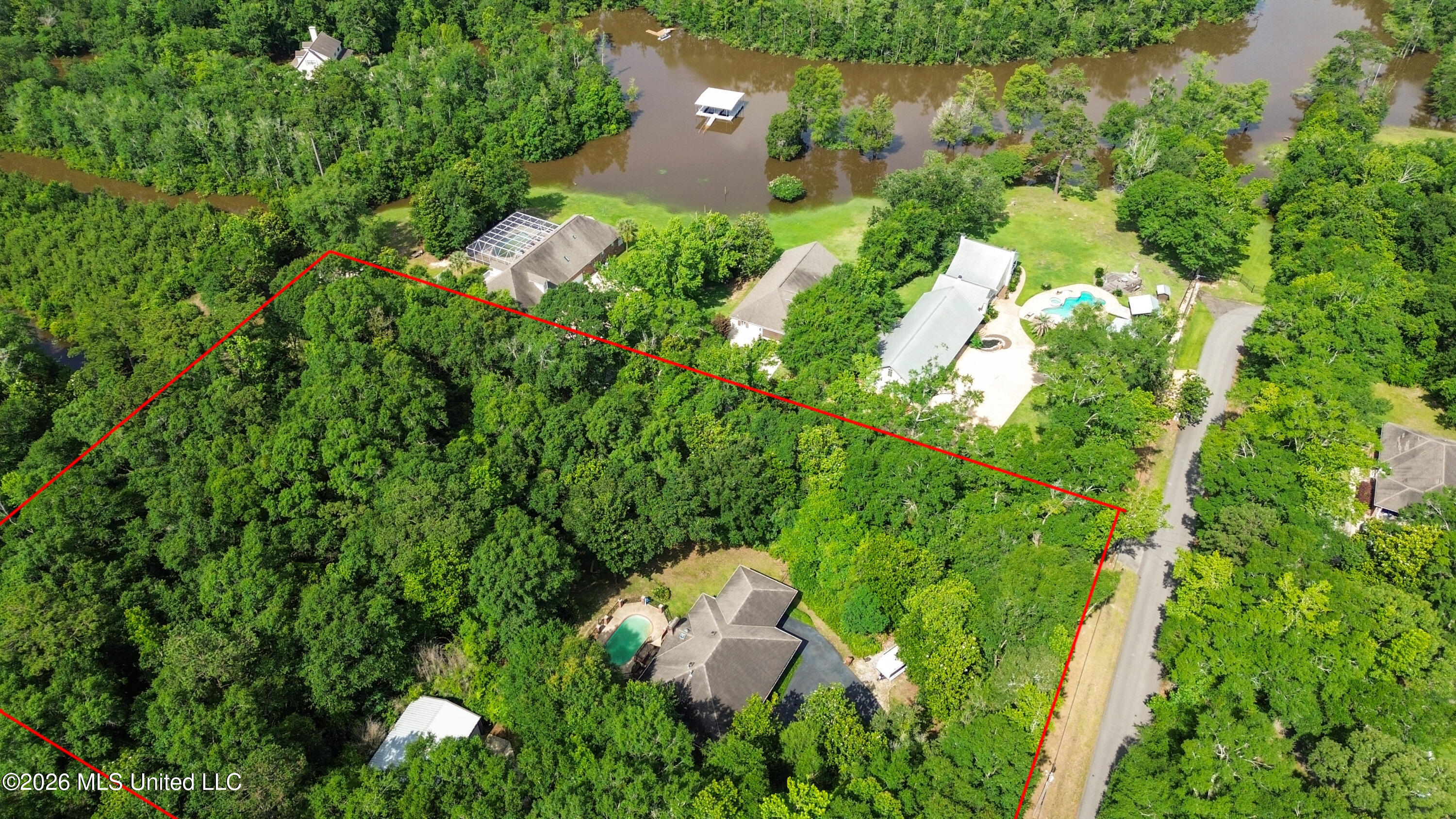 13293 Riverland Drive Property Photo 34