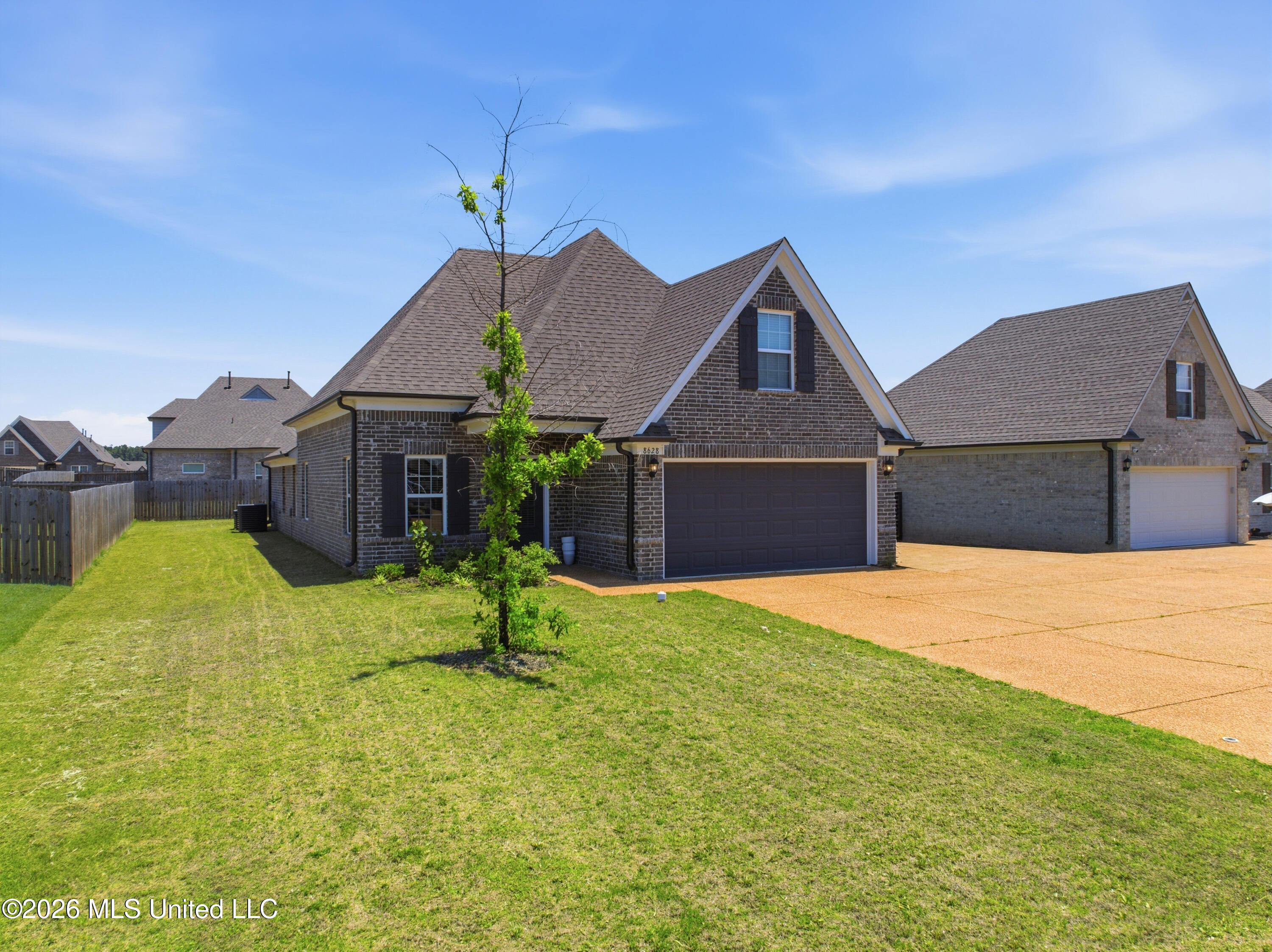 8628 Jackie Drive Property Photo 1